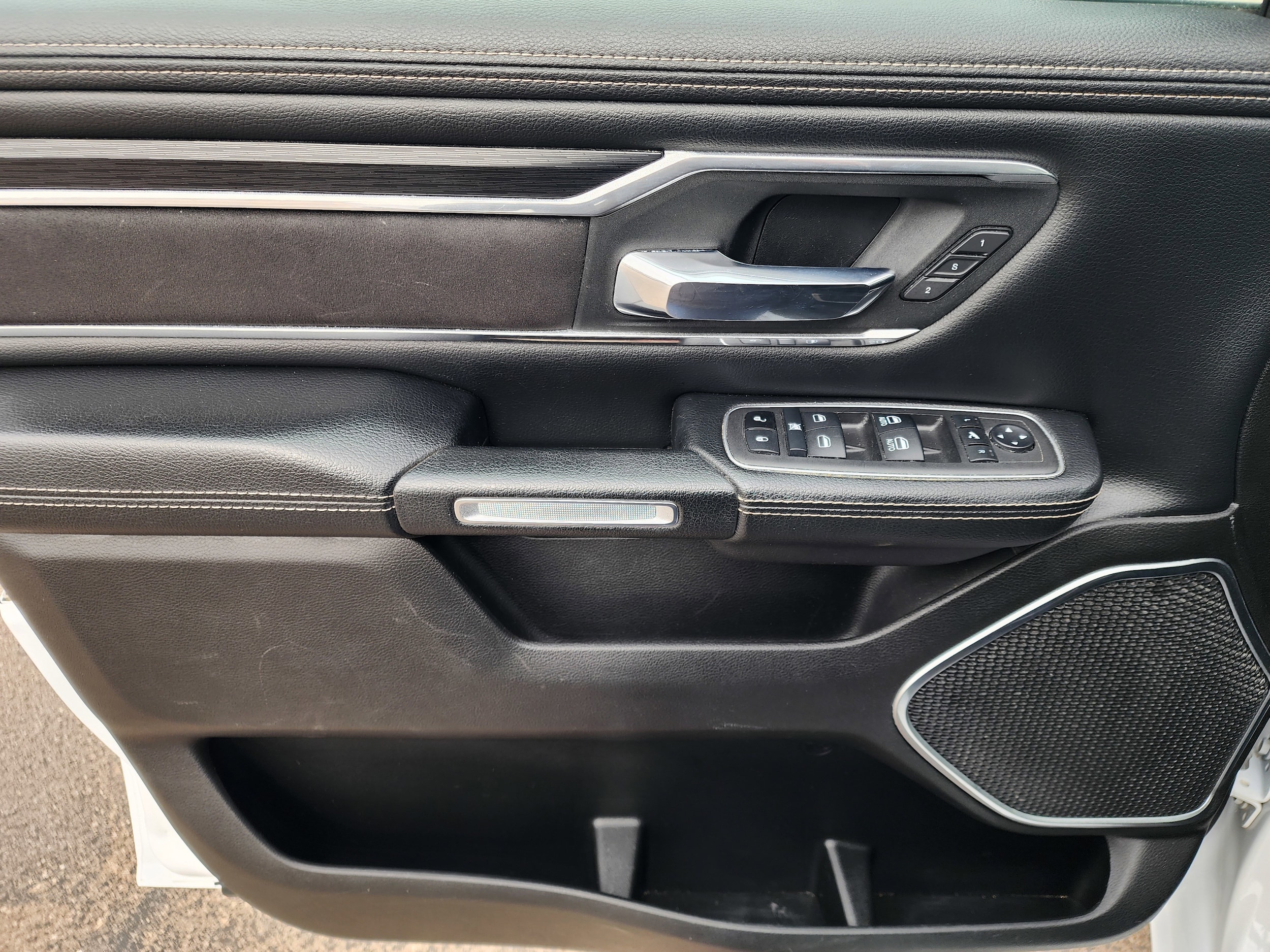 2023 RAM Ram 1500 Pickup Laramie - Photo 17