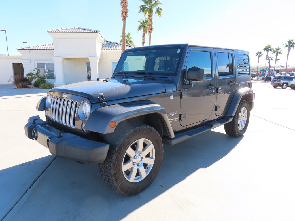 2018 Jeep Wrangler Unlimited Sahara photo 3