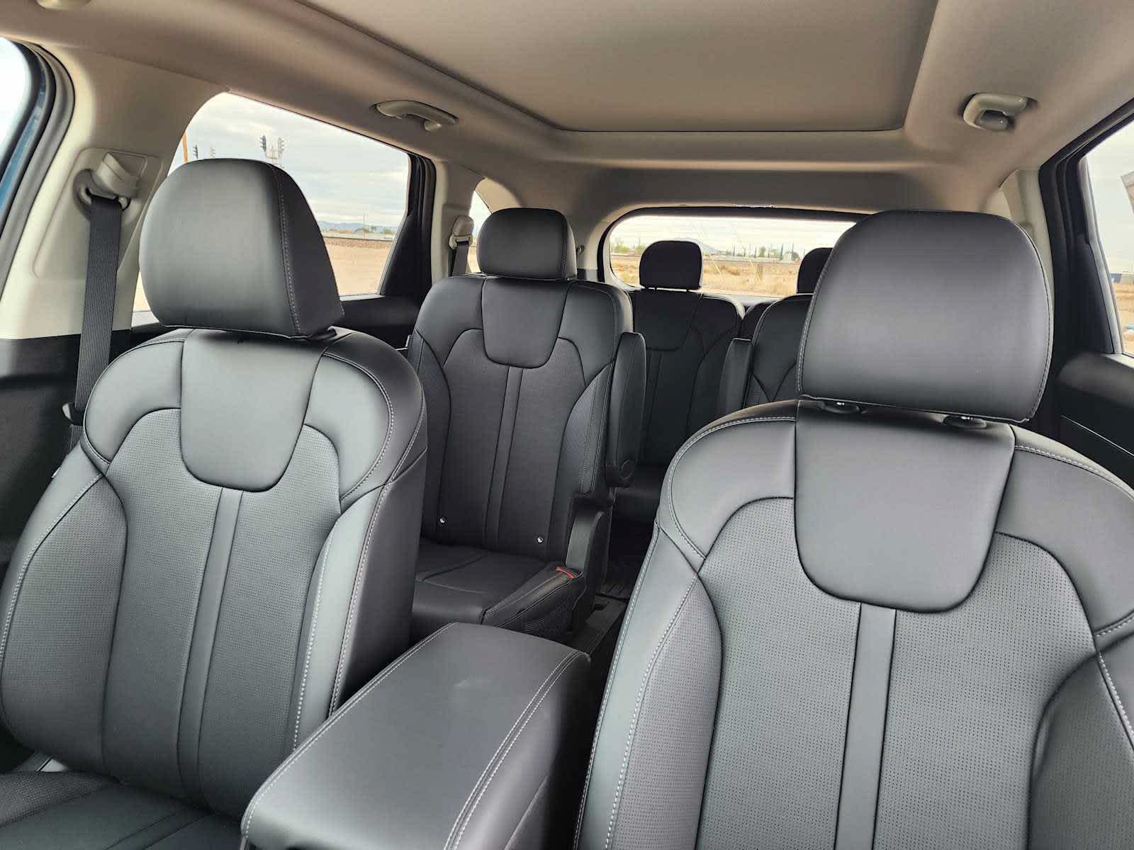 2026 Kia Sorento EX Hybrid - Photo 15
