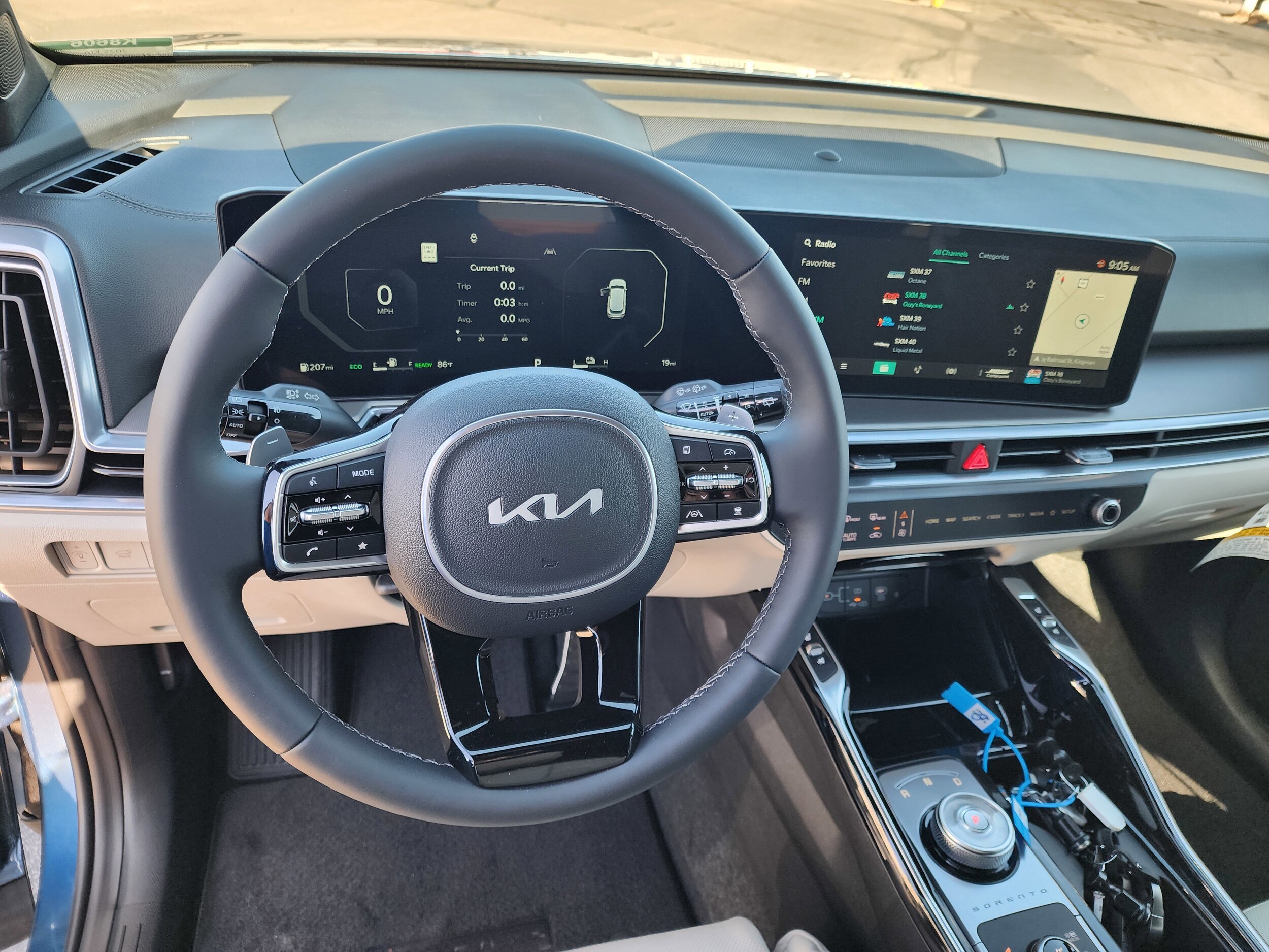 2025 Kia Sorento Hybrid SX Prestige photo 2