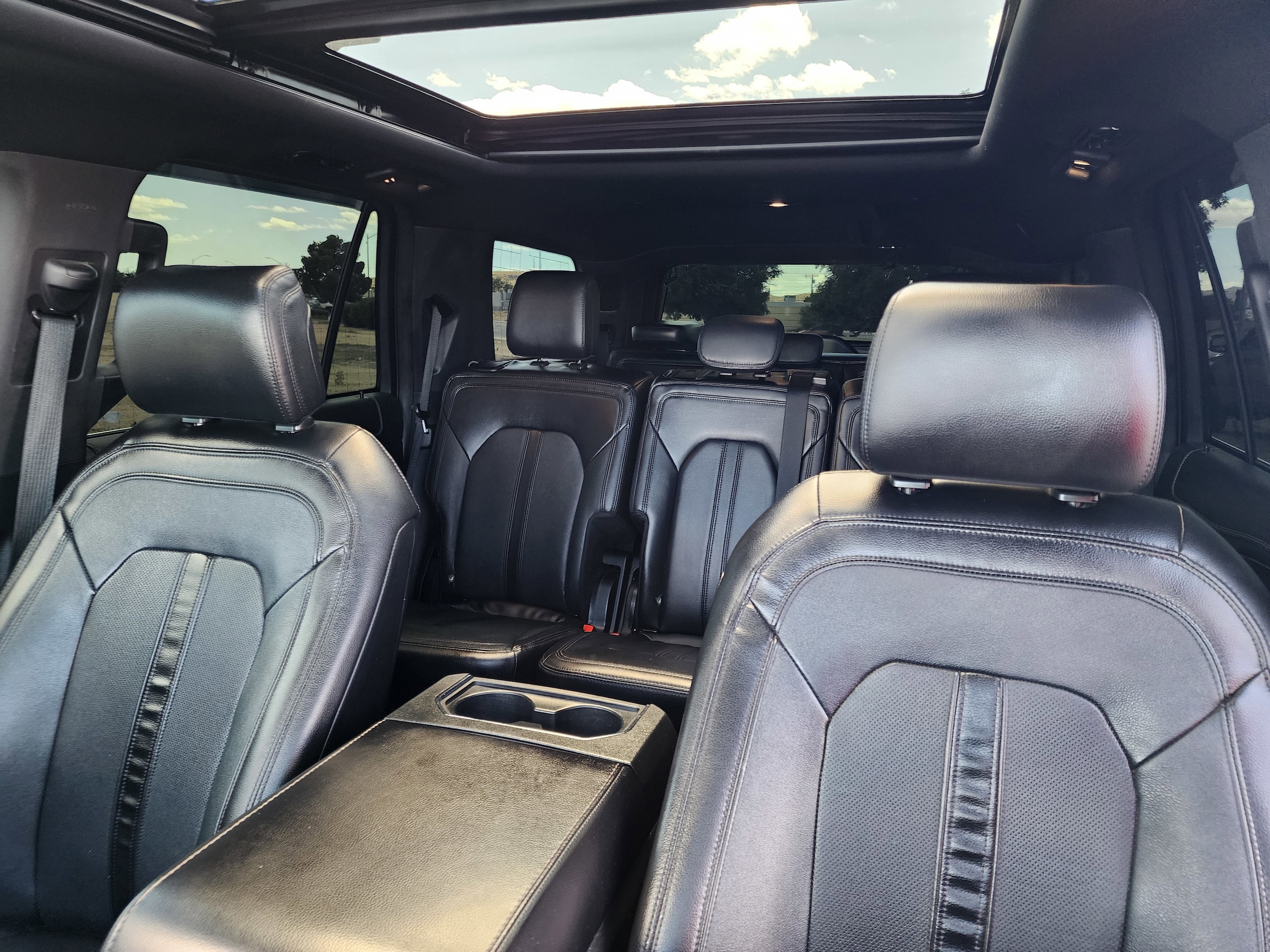2020 Ford Expedition Limited - Photo 18