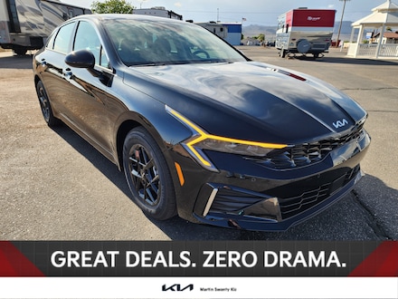 2025 Kia K5 LXS Sedan 2025 Kia K5 LXS Sedan