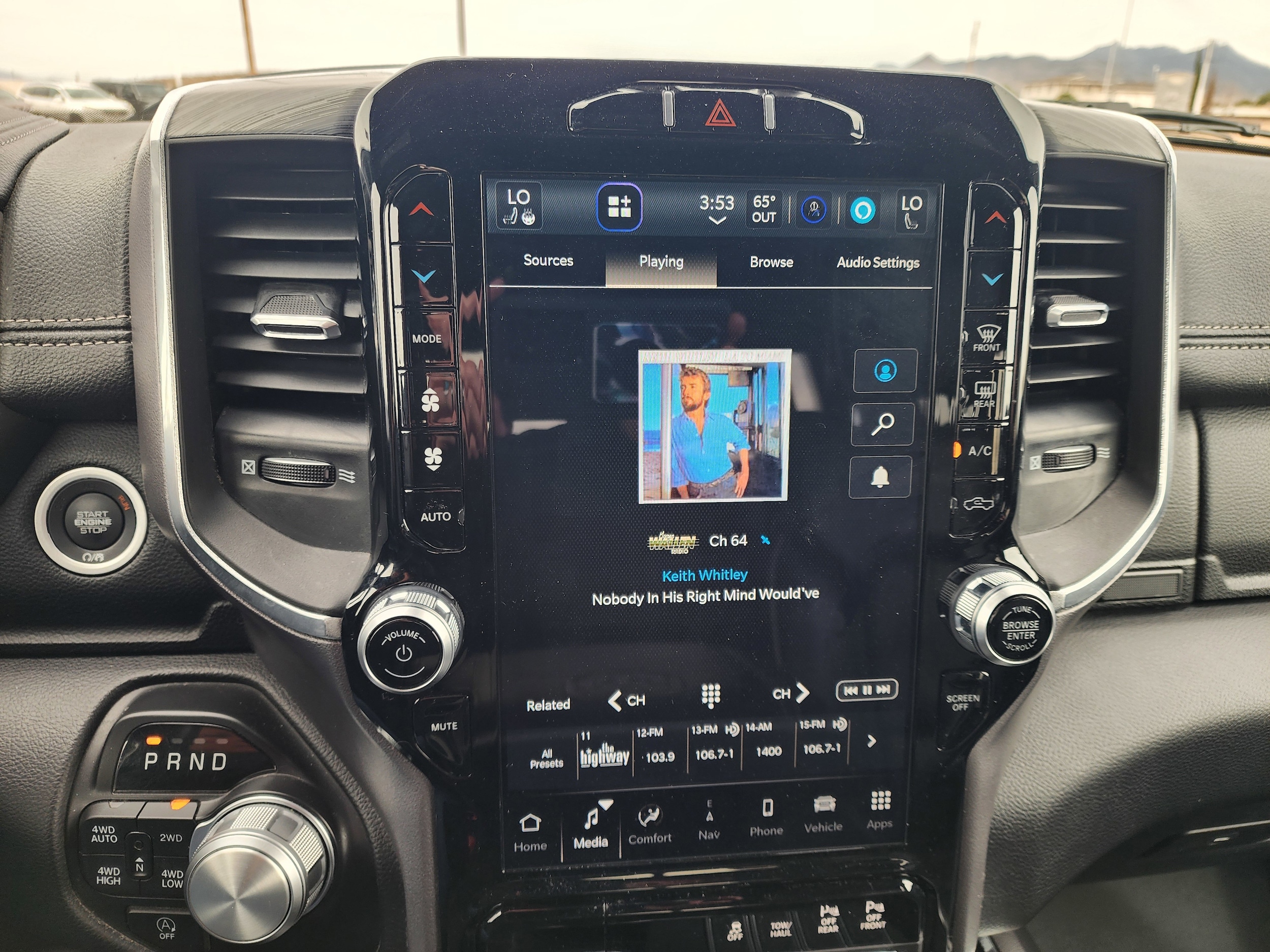 2023 RAM Ram 1500 Pickup Laramie - Photo 22