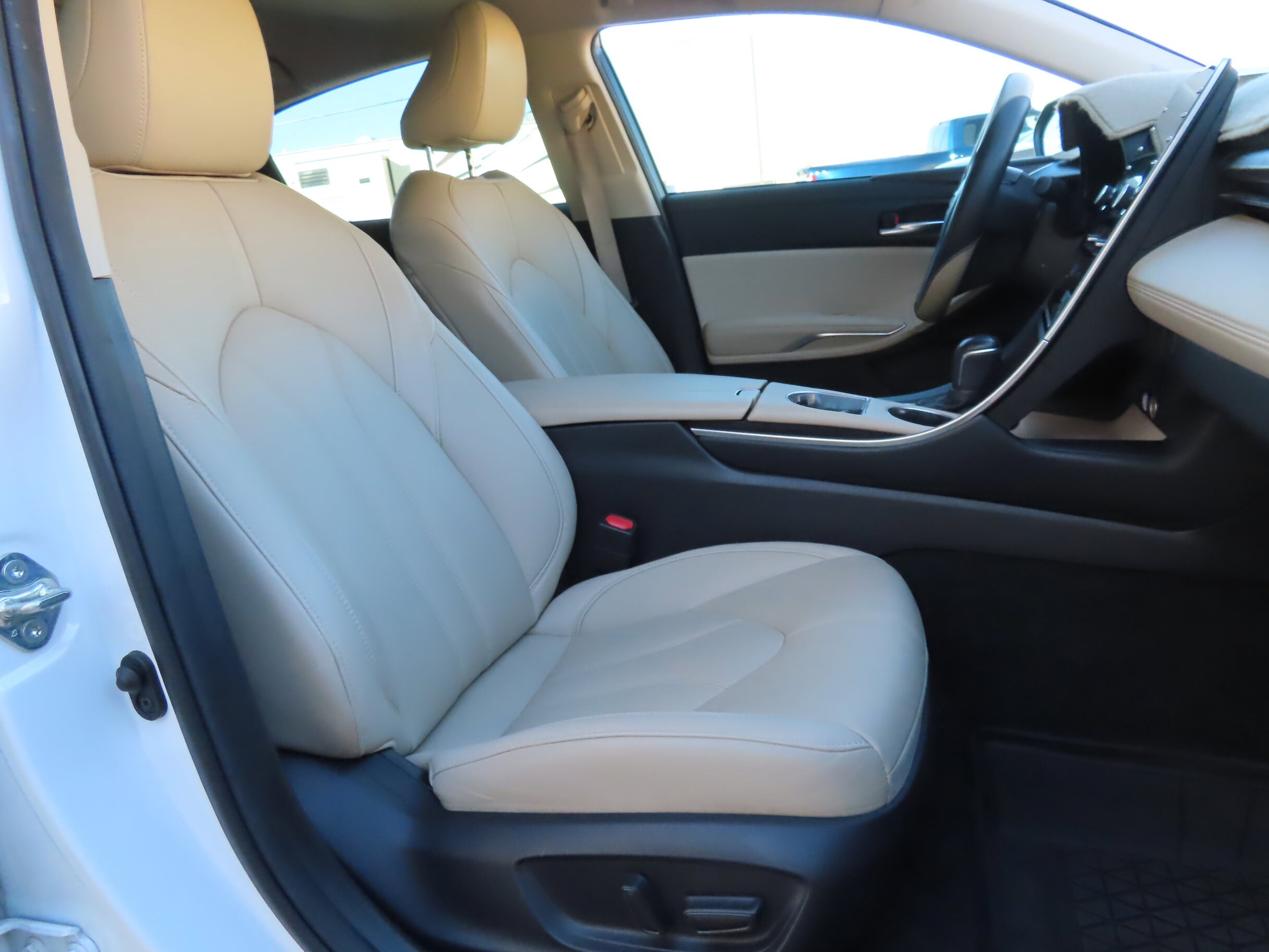2021 Toyota Avalon XLE - Photo 15