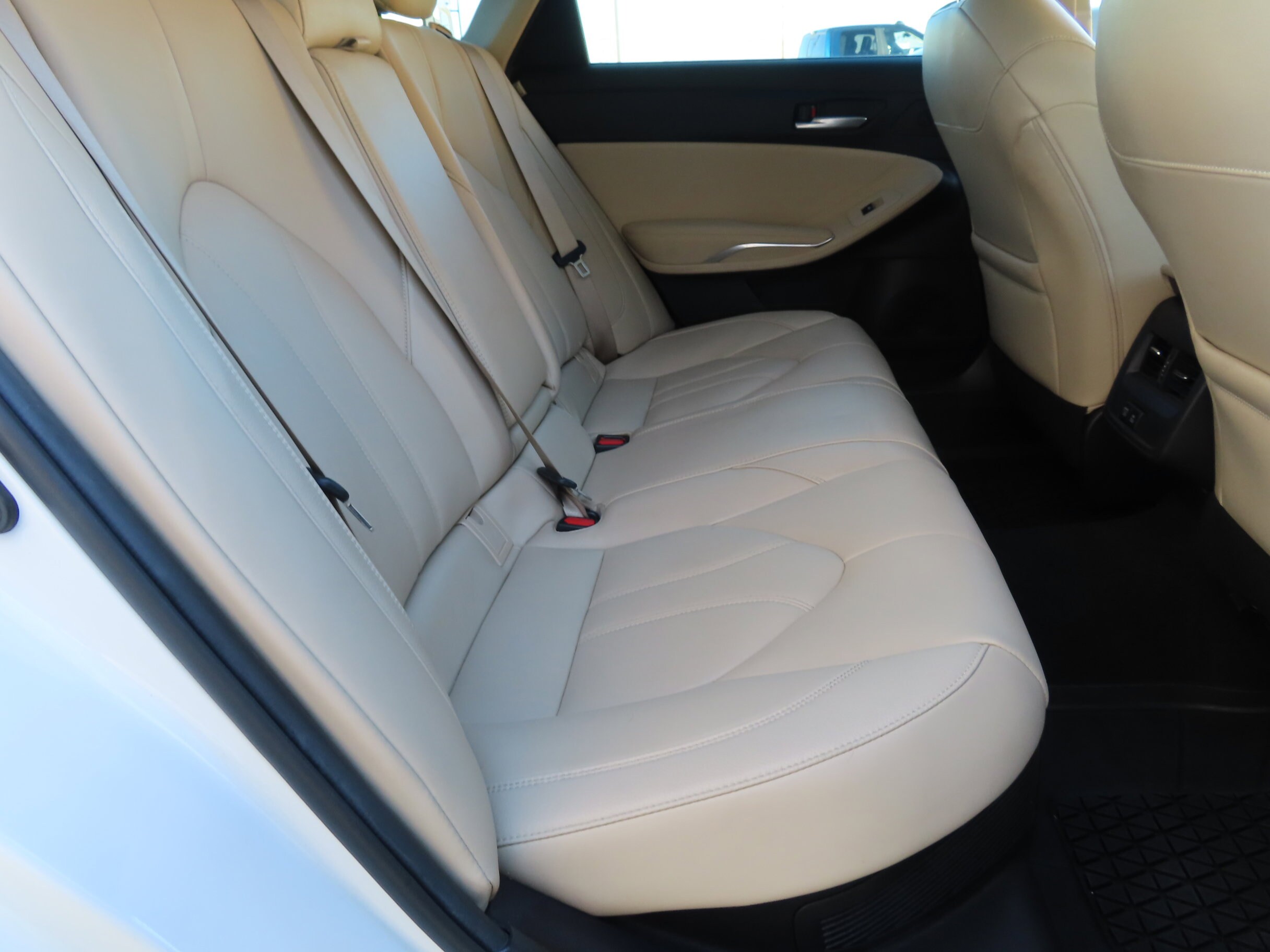 2021 Toyota Avalon XLE - Photo 14