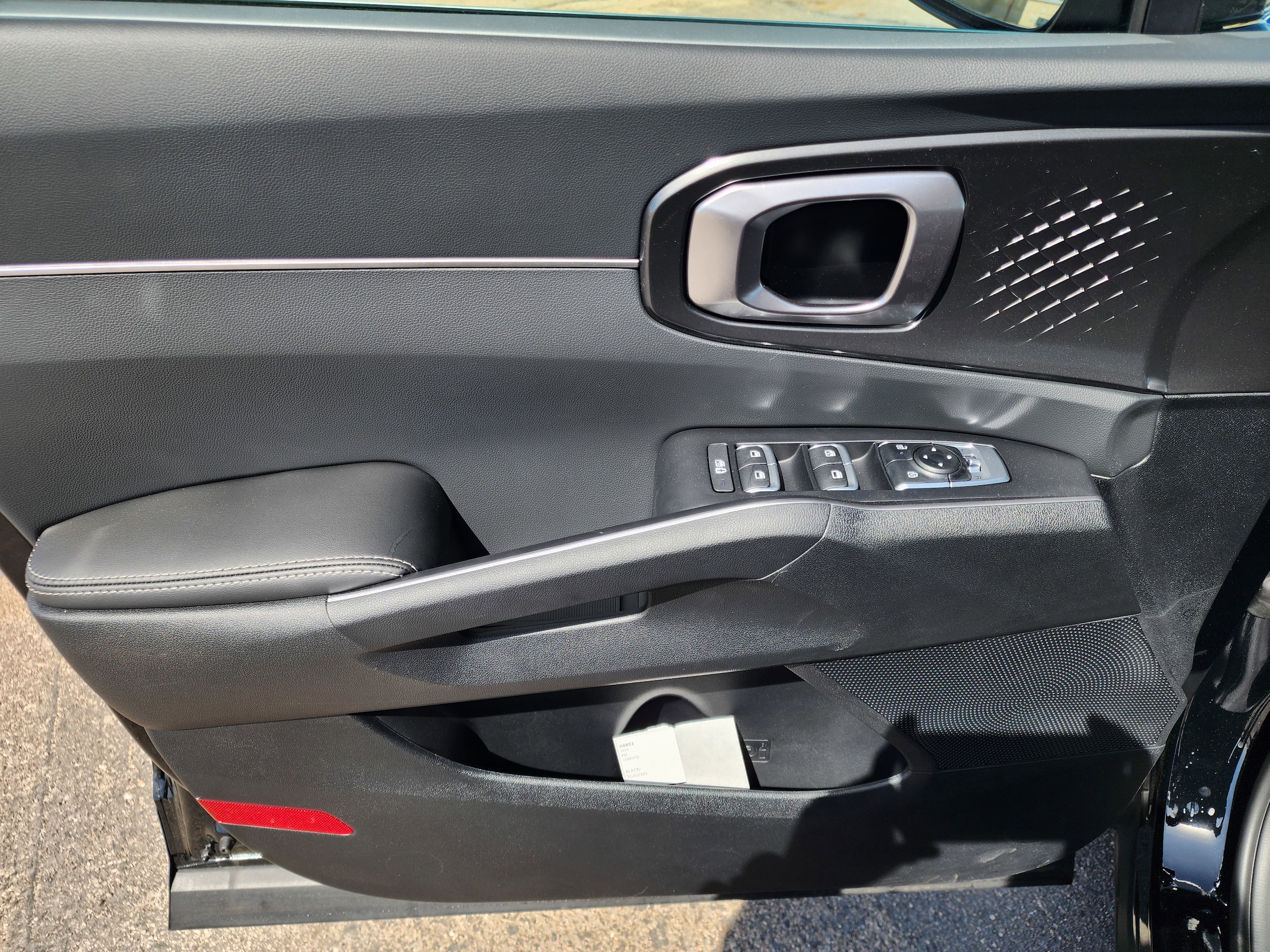 2026 Kia Sorento S - Photo 16