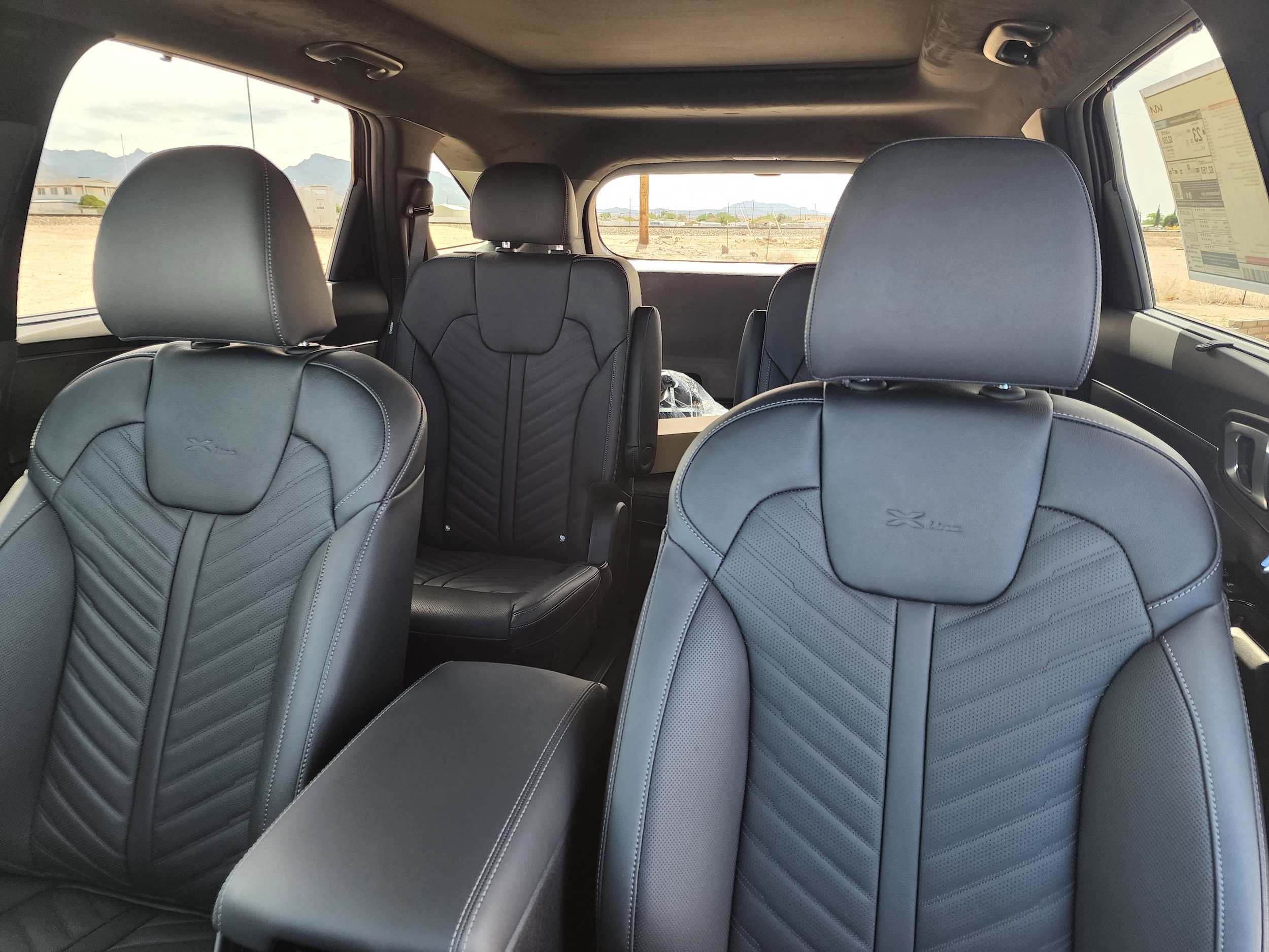 2026 Kia Sorento X-Line SX Prestige - Photo 15