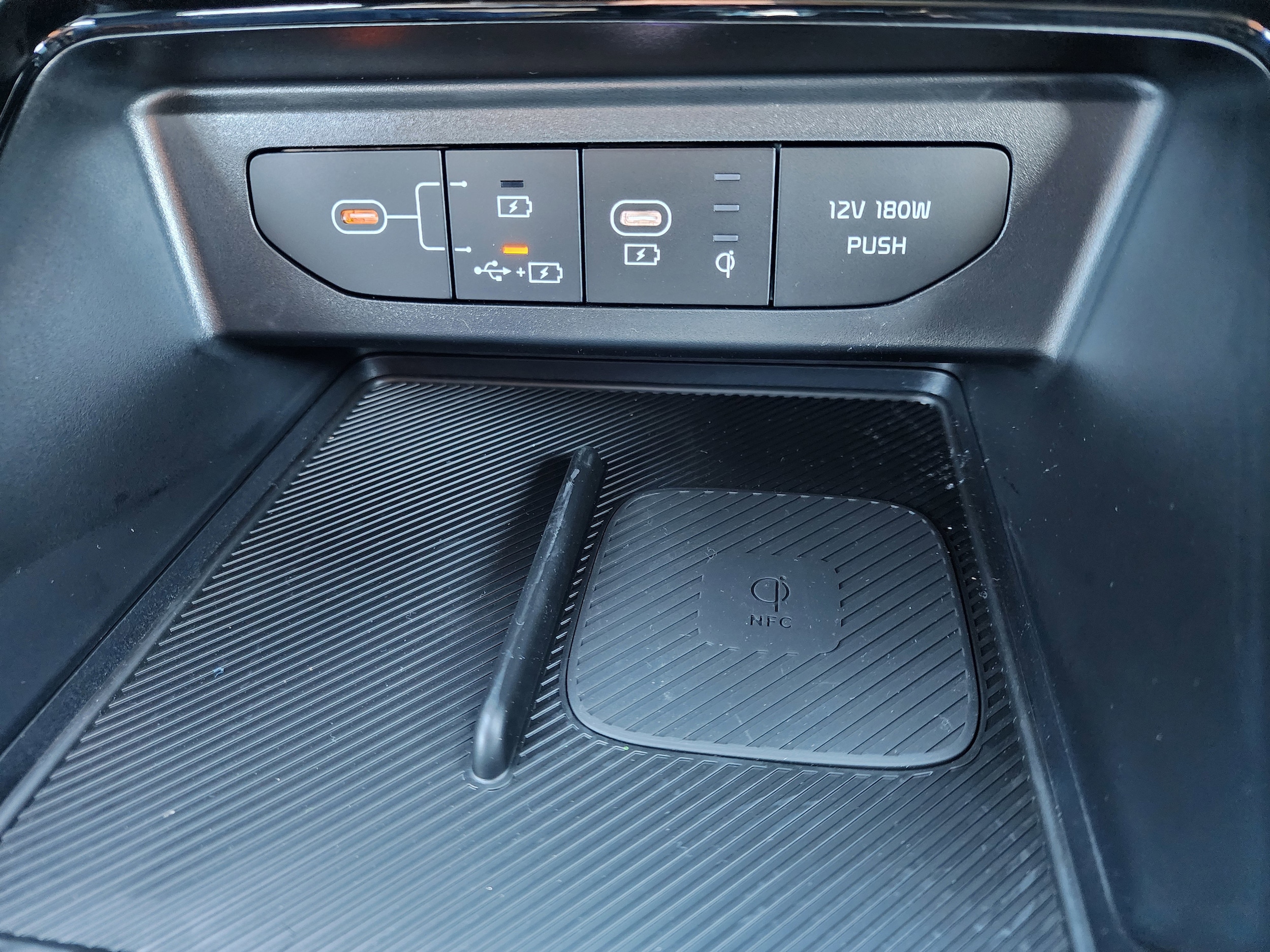 2026 Kia K5 GT - Photo 23