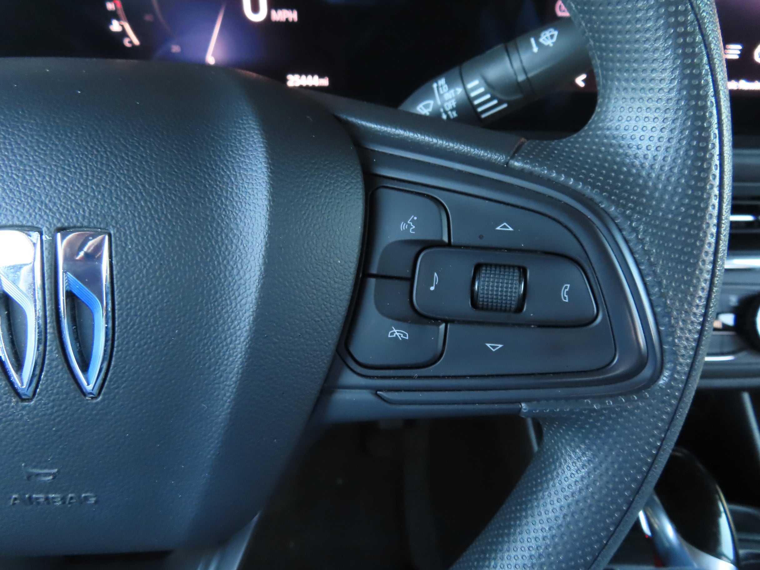 2025 Buick Envista Preferred - Photo 21