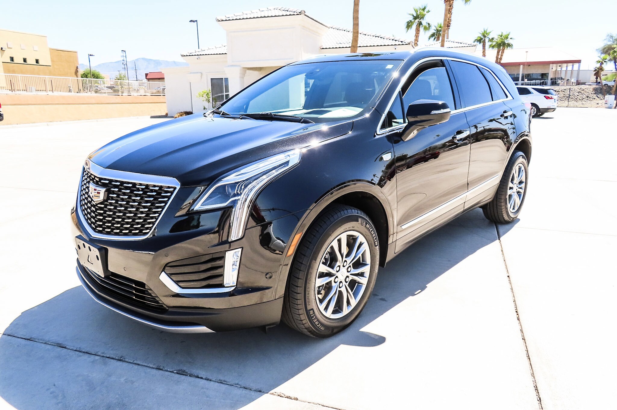 2021 Cadillac XT5 Premium Luxury photo 3
