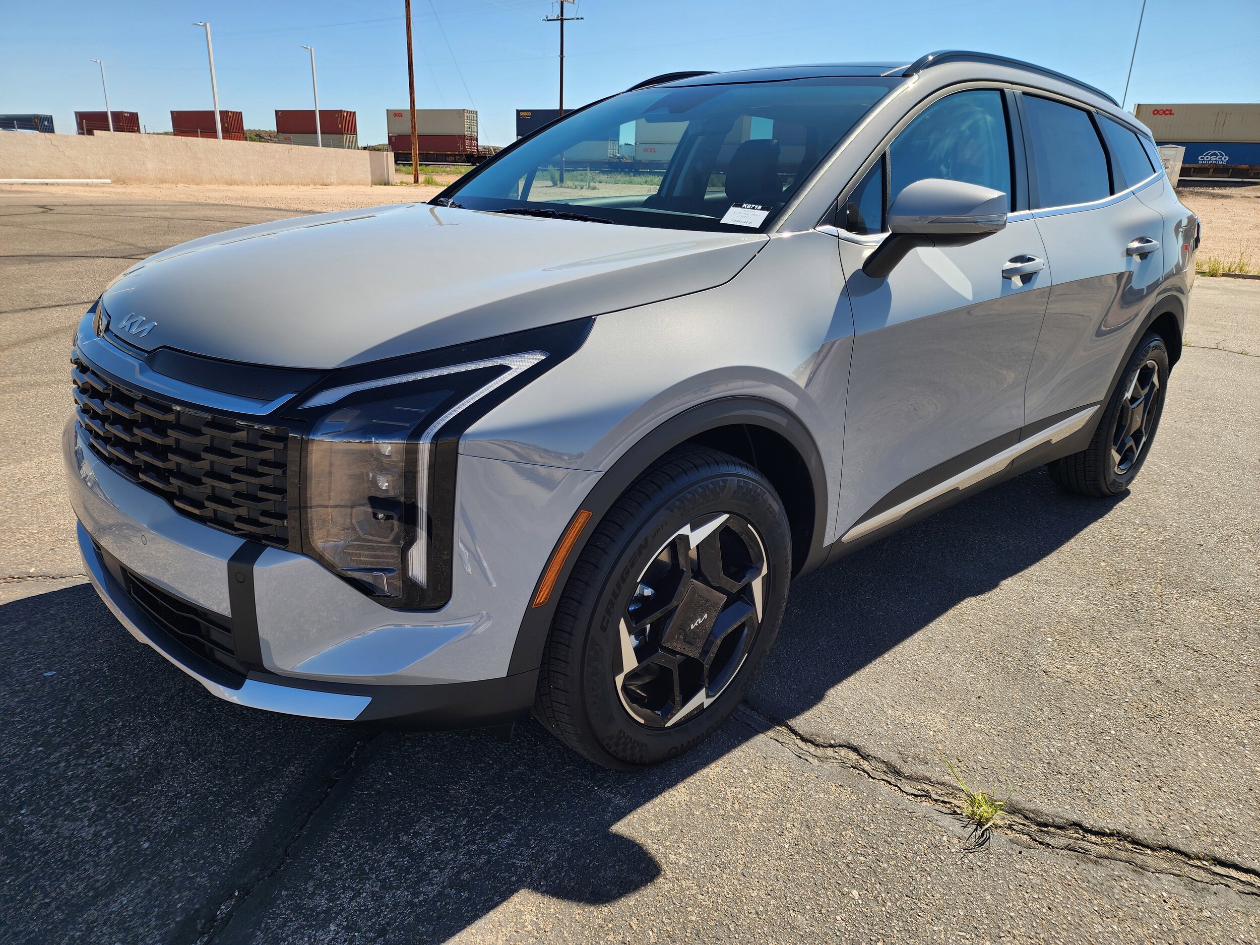 2026 Kia Sportage EX photo 3