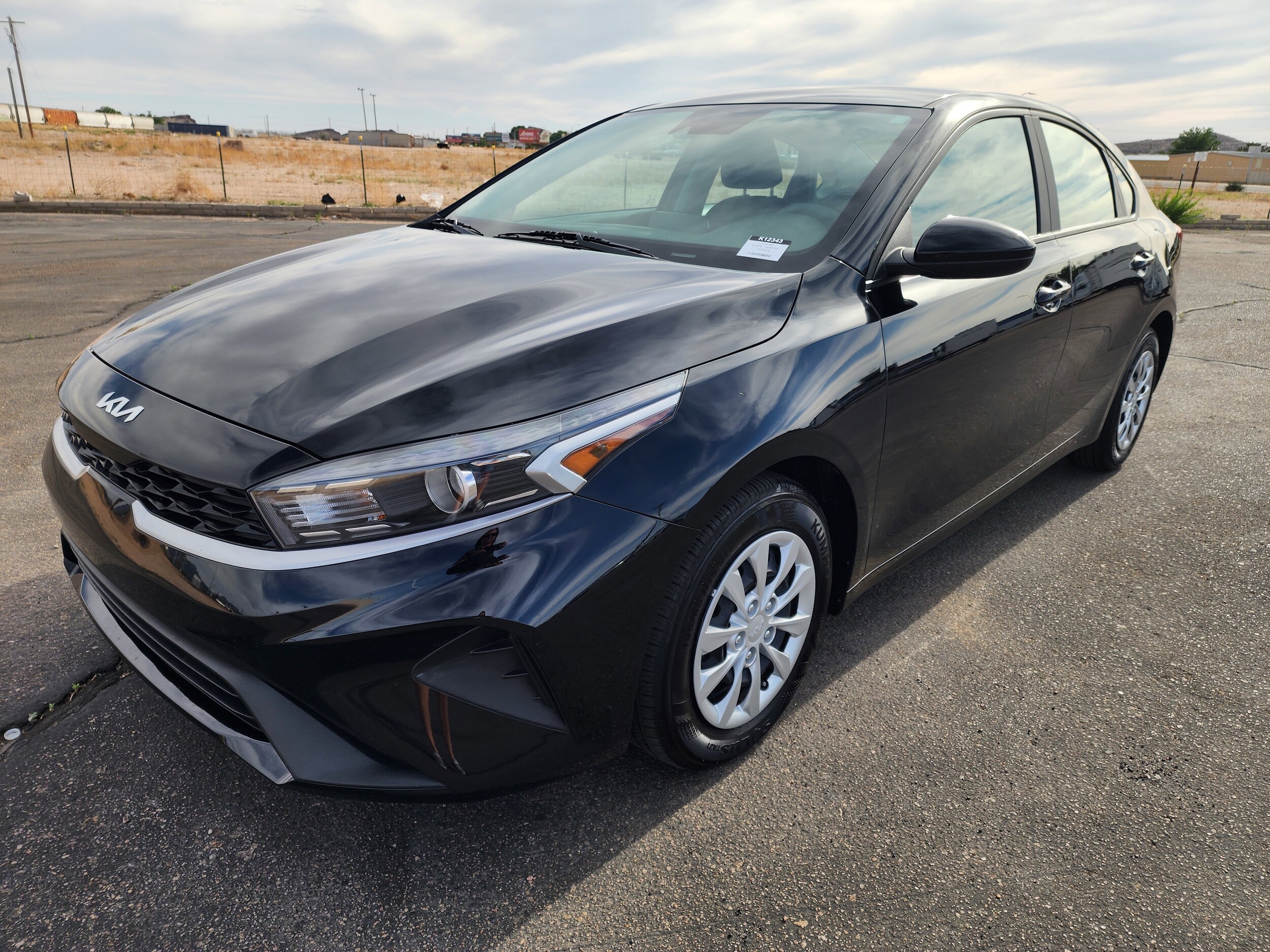 2024 Kia Forte LX photo 3