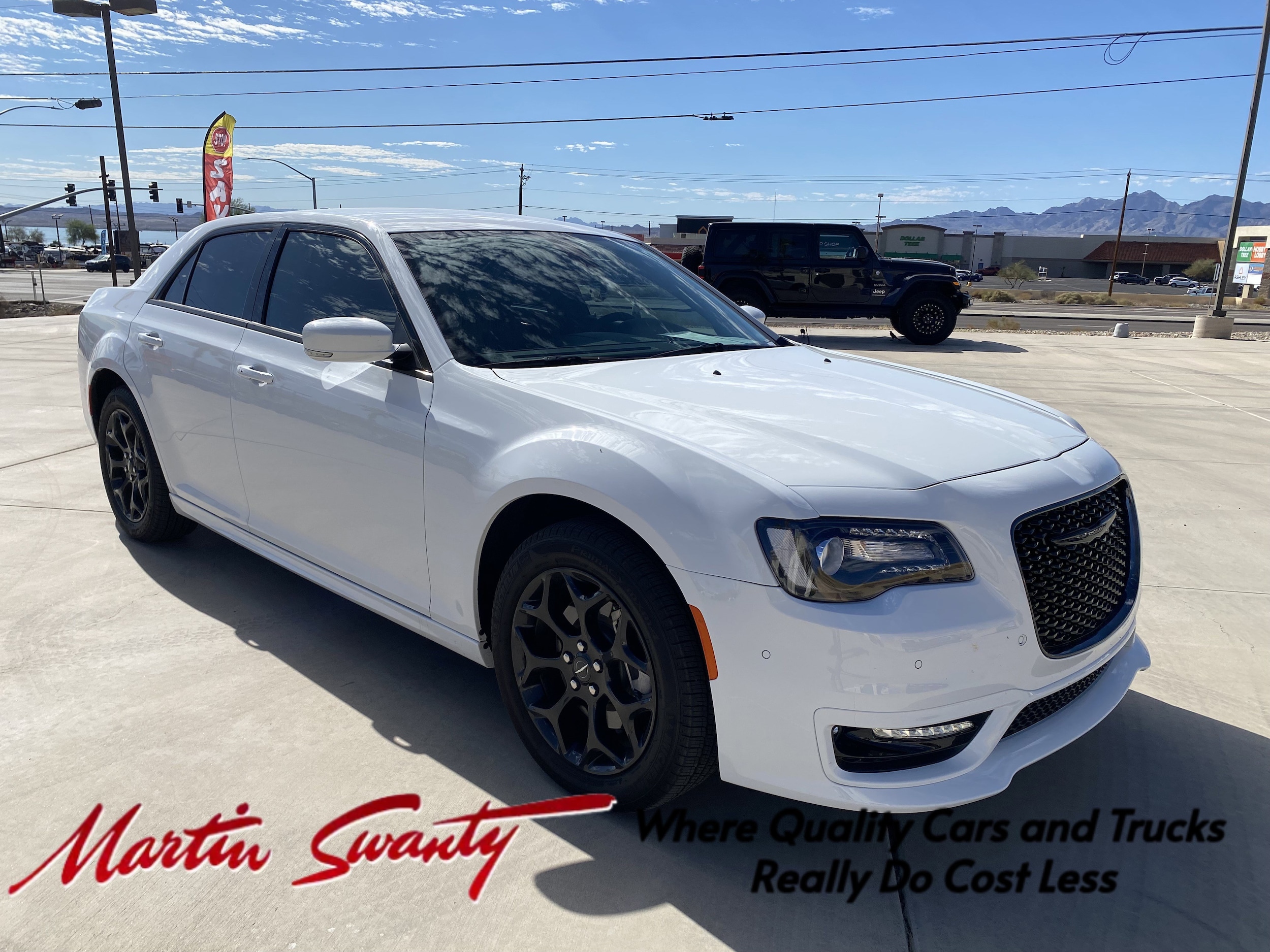 2023 Chrysler 300 Touring L