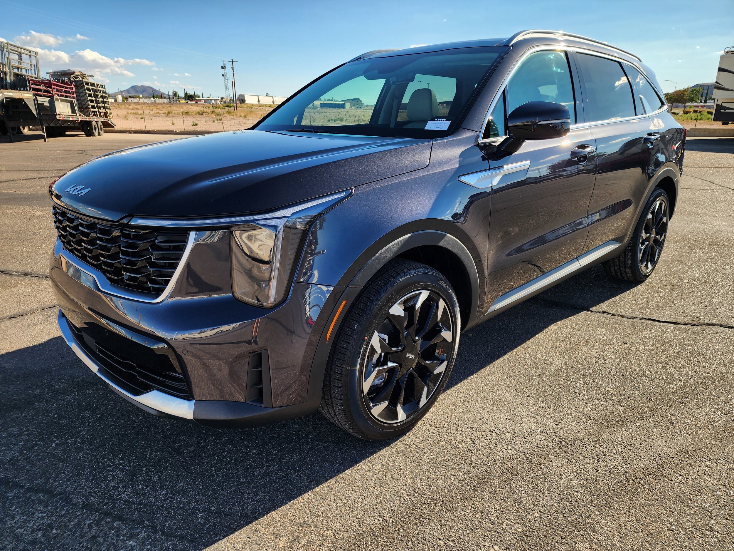 2026 Kia Sorento EX photo 3