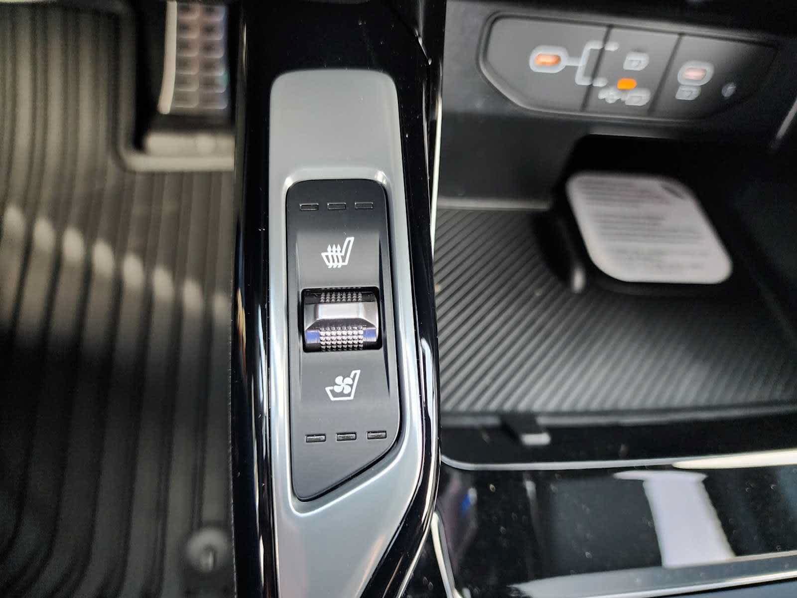 2026 Kia Sorento X-Line SX Prestige - Photo 25