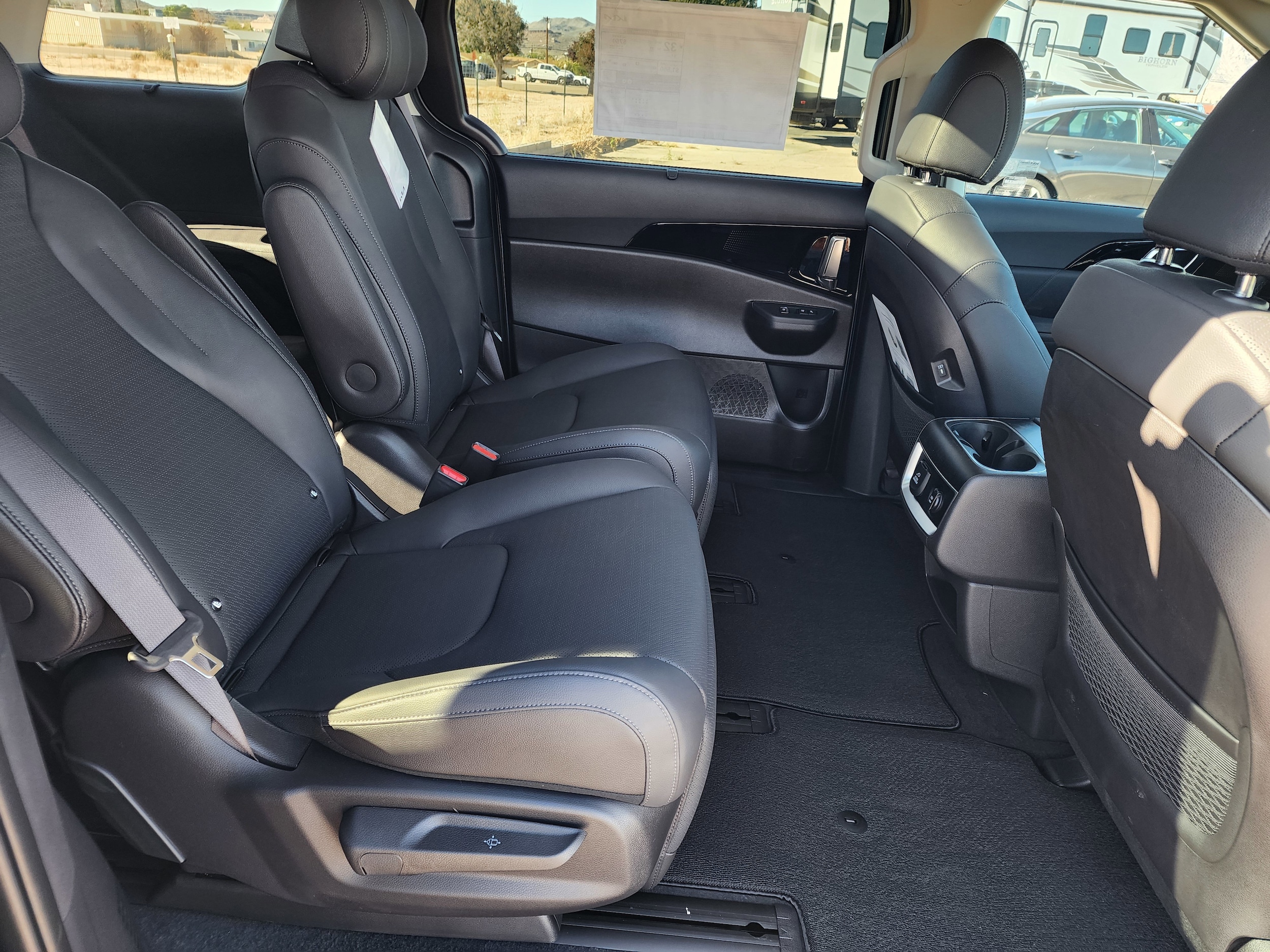 2026 Kia Carnival SX Prestige - Photo 12