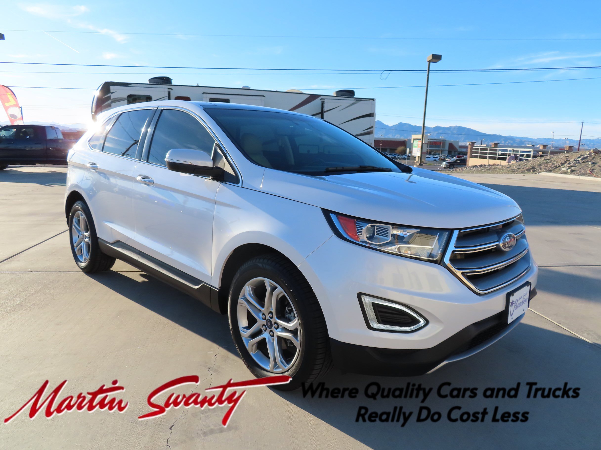 2016 Ford Edge Titanium's photo