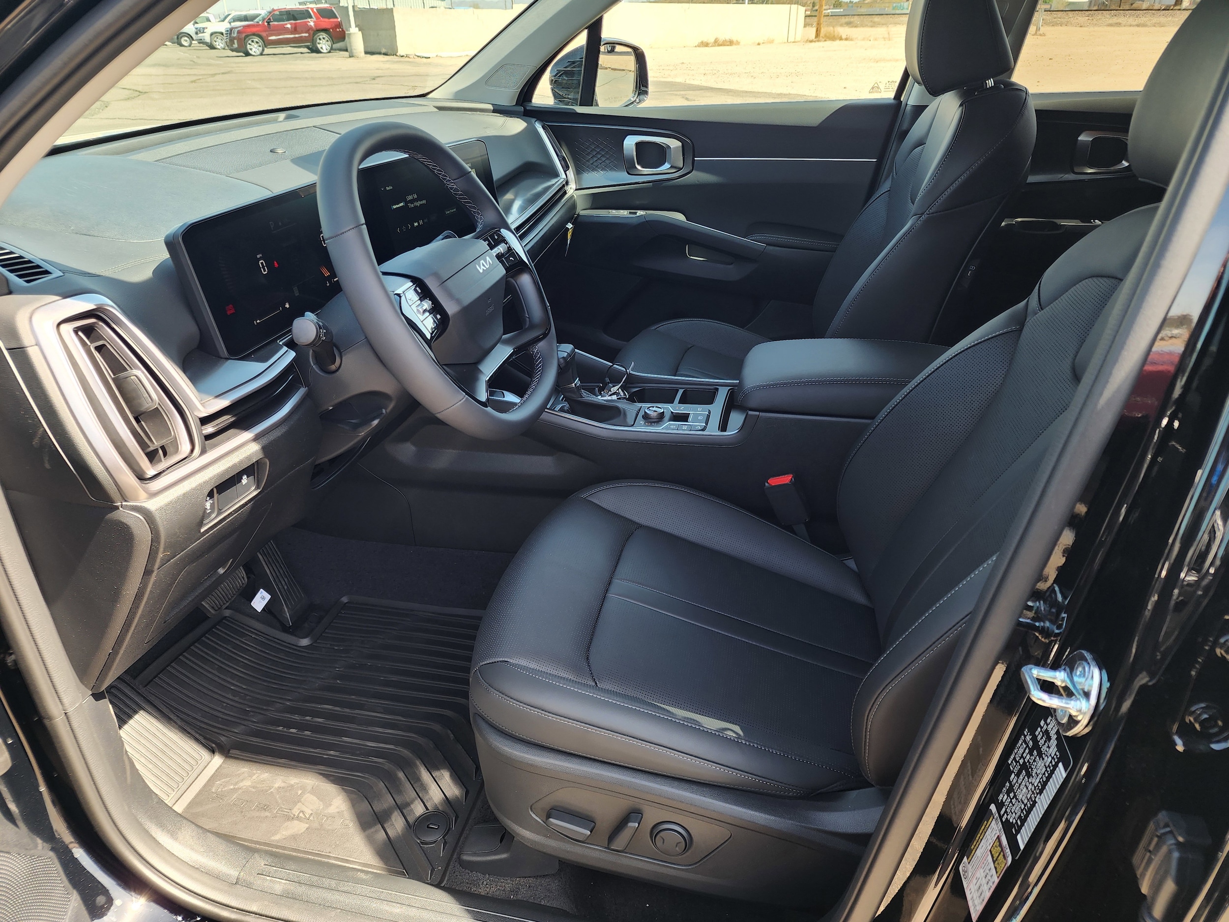 2026 Kia Sorento S - Photo 14