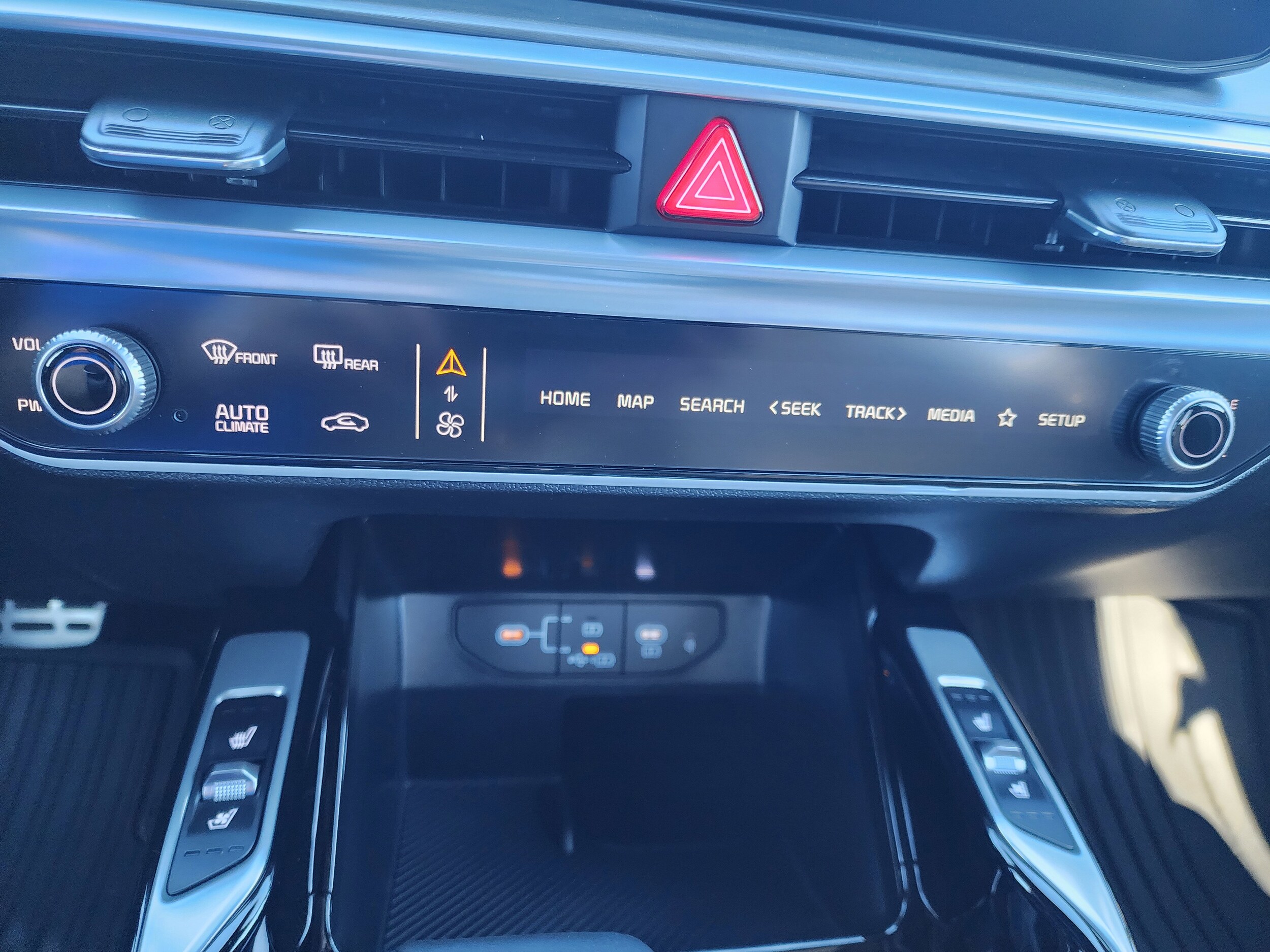 2026 Kia Sorento X-Line SX Prestige - Photo 25