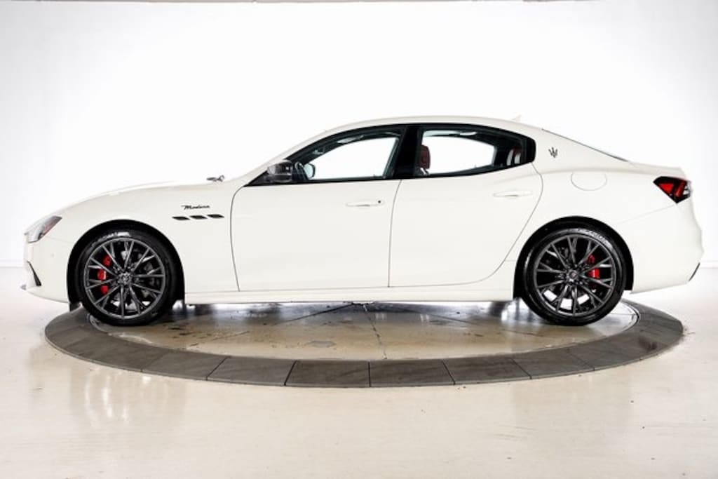 Used 2022 Maserati Ghibli Modena Q4 Sedan
