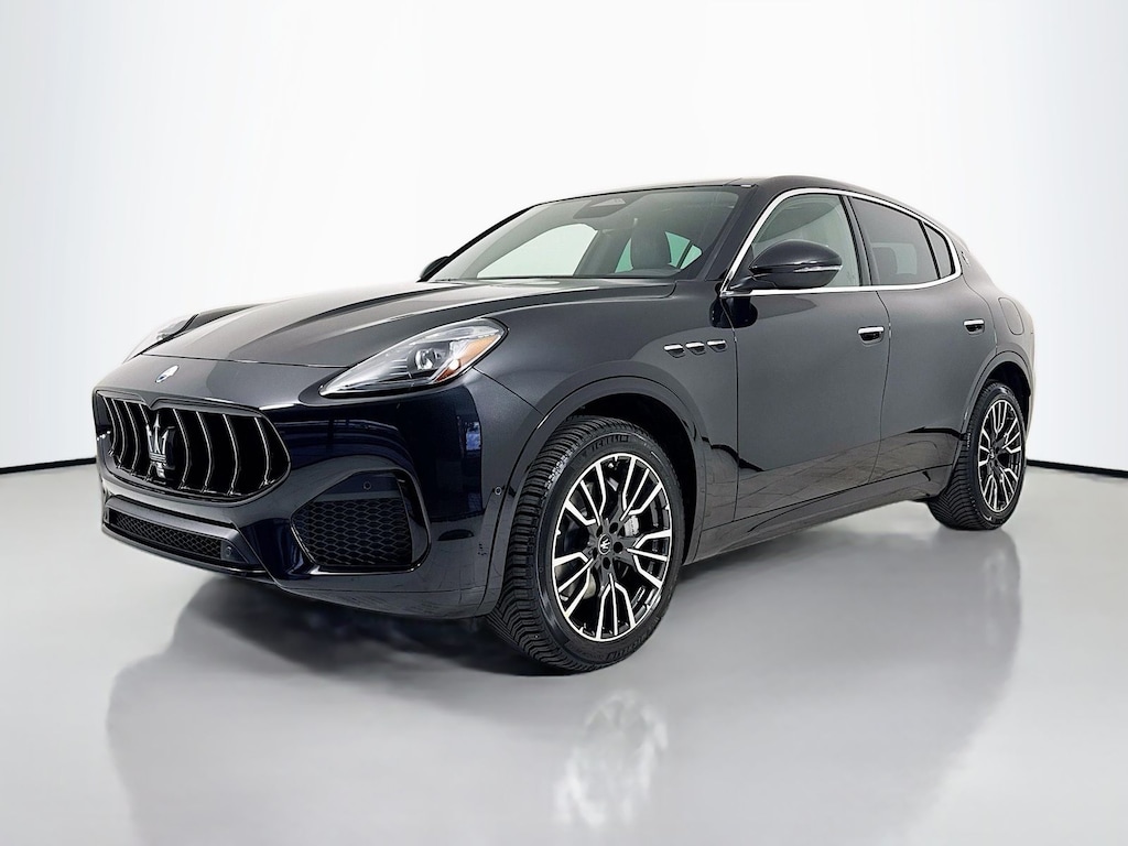 New 2025 Maserati Grecale SUV