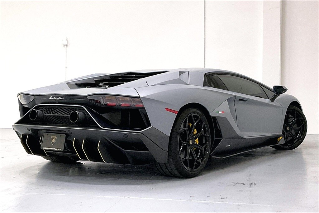 Certified 2022 Lamborghini Aventador LP 780-4 Ultimae Coupe