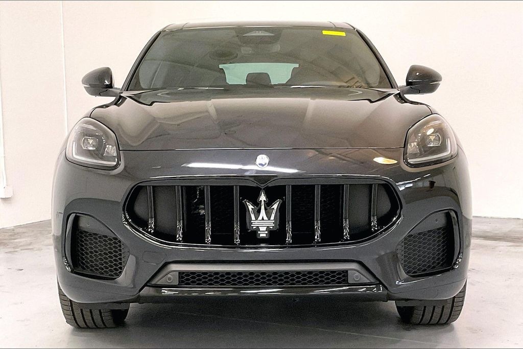 New 2025 Maserati Grecale Modena SUV