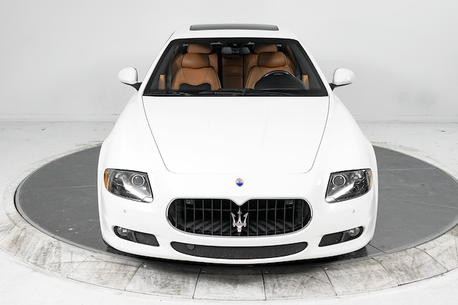 https://pictures.dealer.com/m/maseratioflongisland/1603/29216eace821e3153d7446058c297b65x.jpg?impolicy=resize&w=650