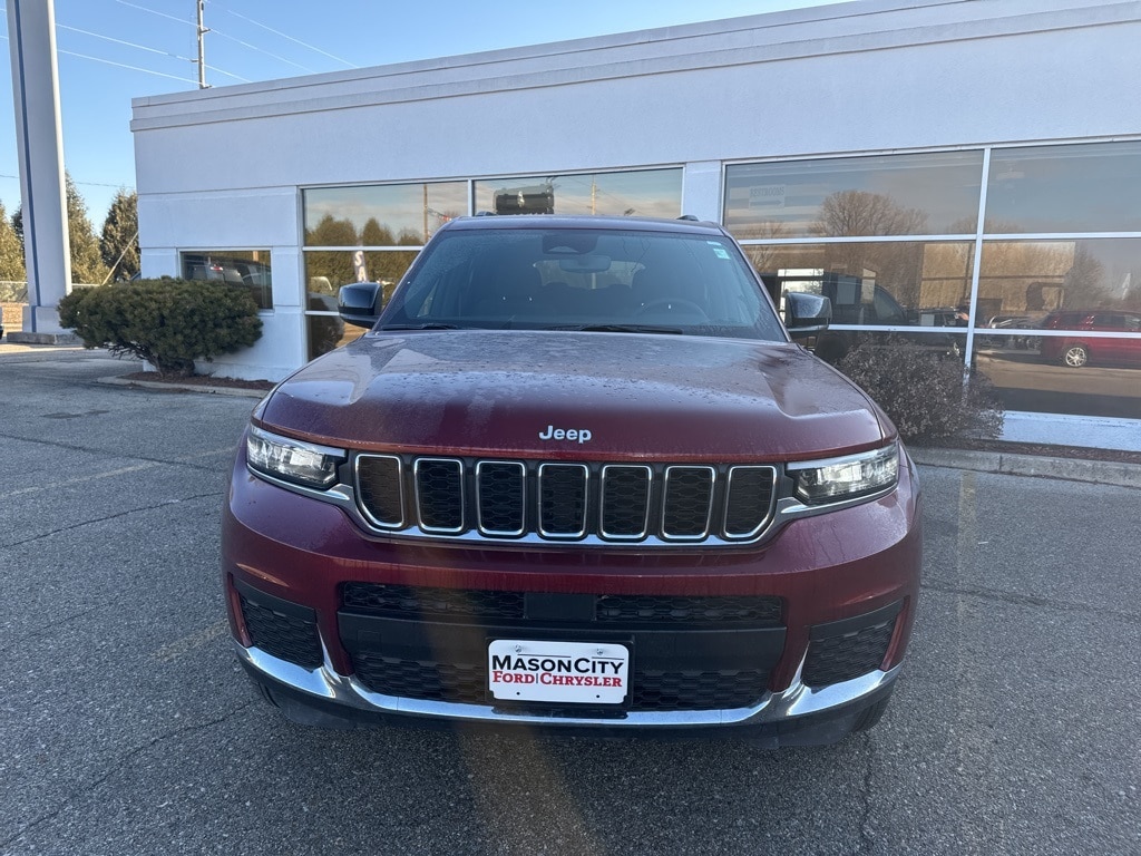 Used 2024 Jeep Grand Cherokee L Laredo with VIN 1C4RJKAG1R8559647 for sale in Mason City, IA