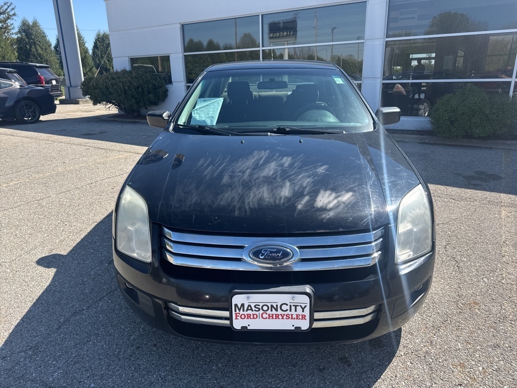 Used 2007 Ford Fusion SE with VIN 3FAHP07Z57R178599 for sale in Mason City, IA