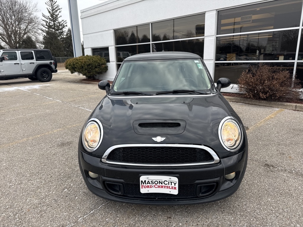 Used 2013 MINI Cooper S with VIN WMWSV3C54DT477809 for sale in Mason City, IA