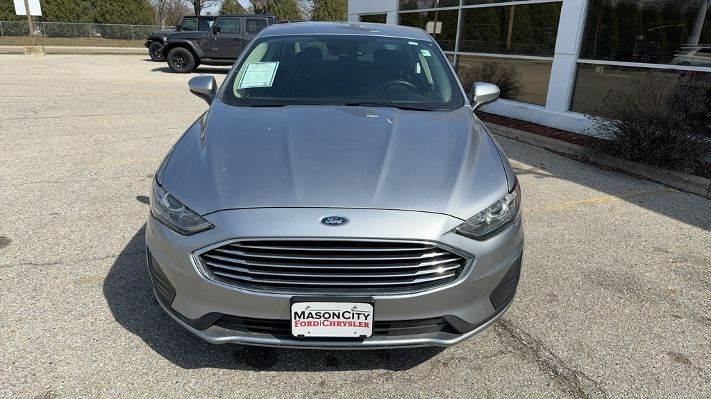 Used 2020 Ford Fusion SE with VIN 3FA6P0HD3LR170568 for sale in Mason City, IA