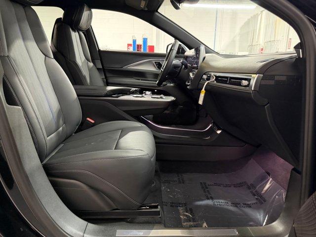 2027 Cadillac LYRIQ Sport - Photo 33