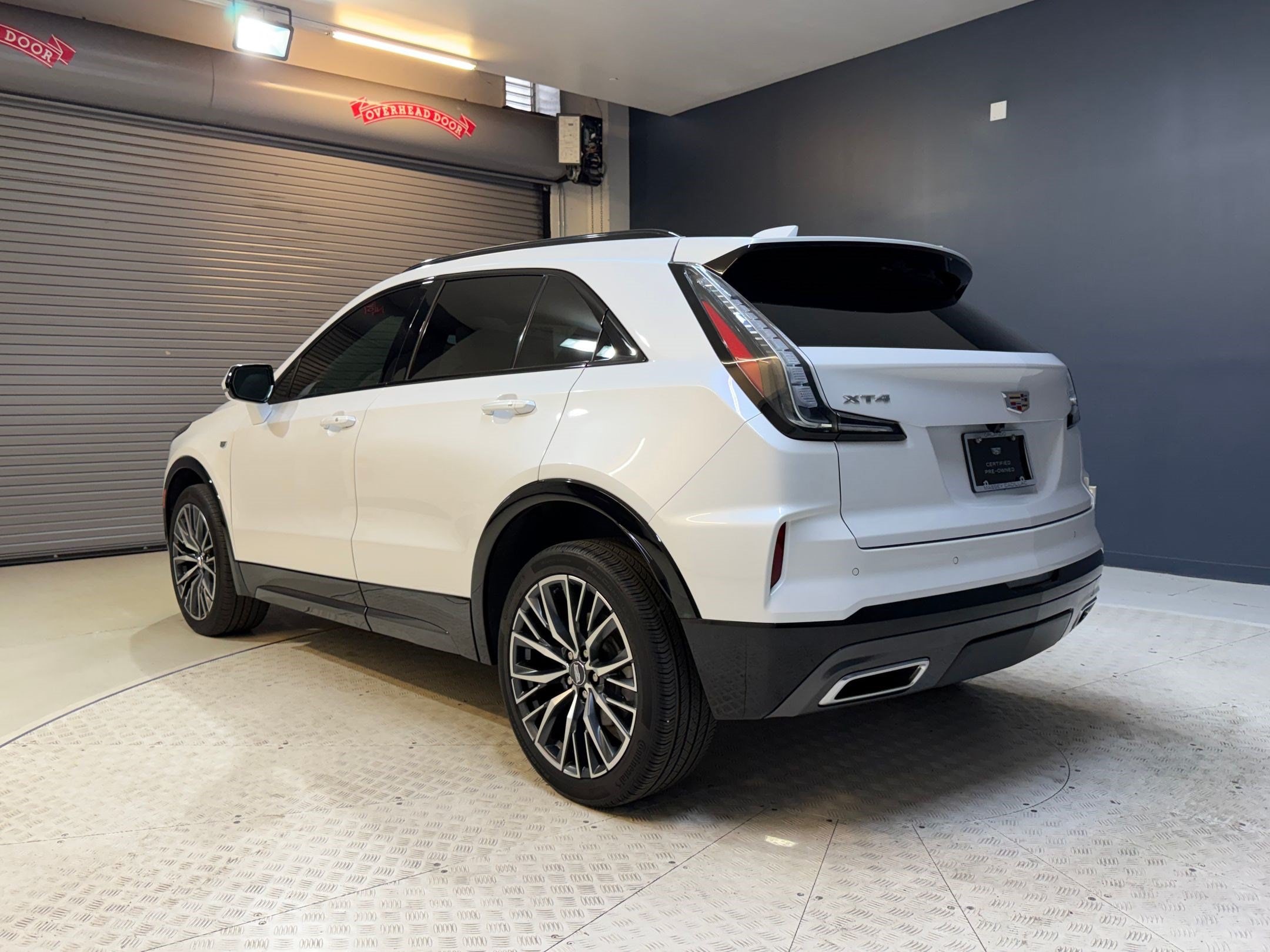 XT4 Sport SUV