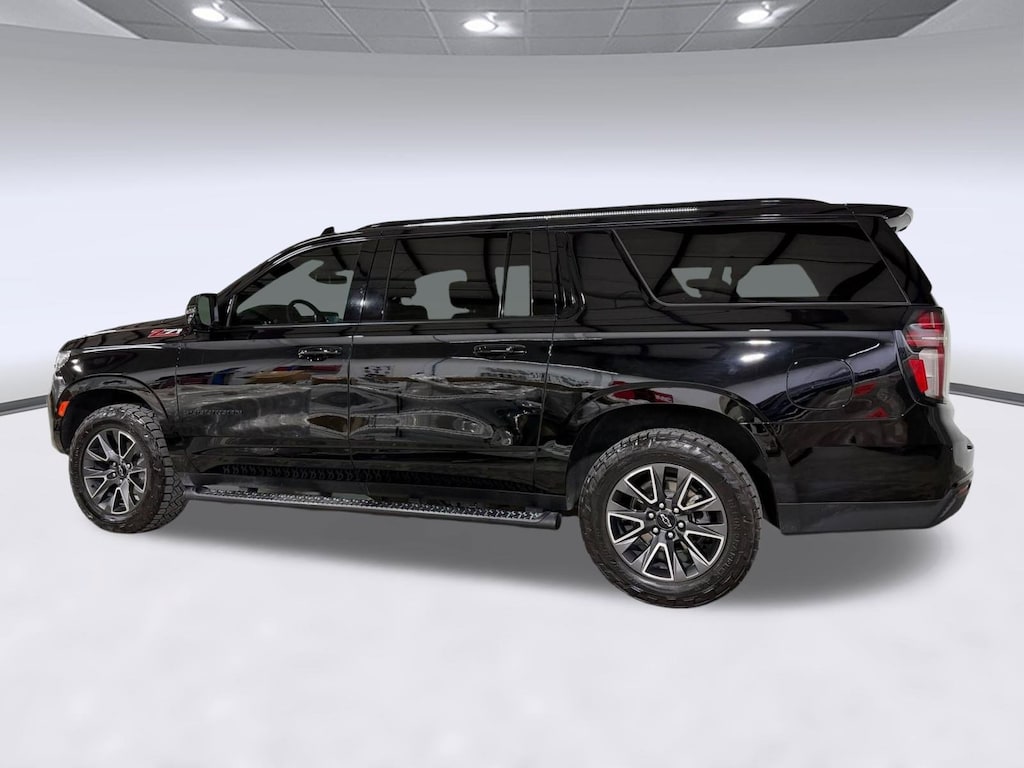 Used 2023 Chevrolet Suburban Z71 SUV