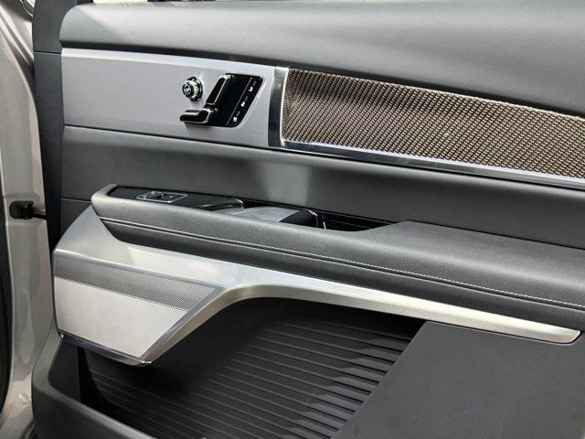 2026 Cadillac VISTIQ Sport - Photo 50
