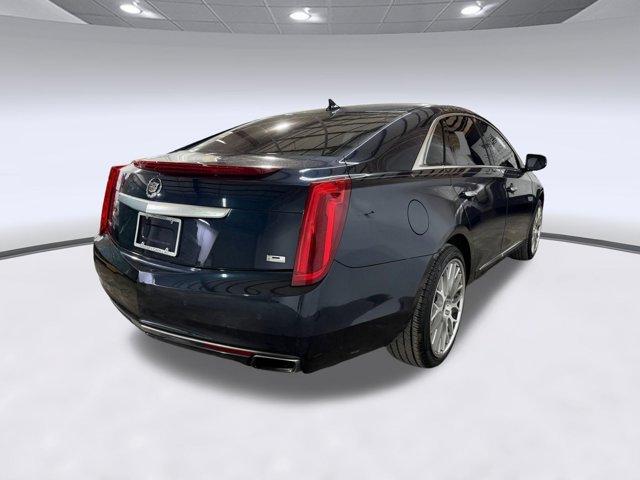 XTS Platinum Car