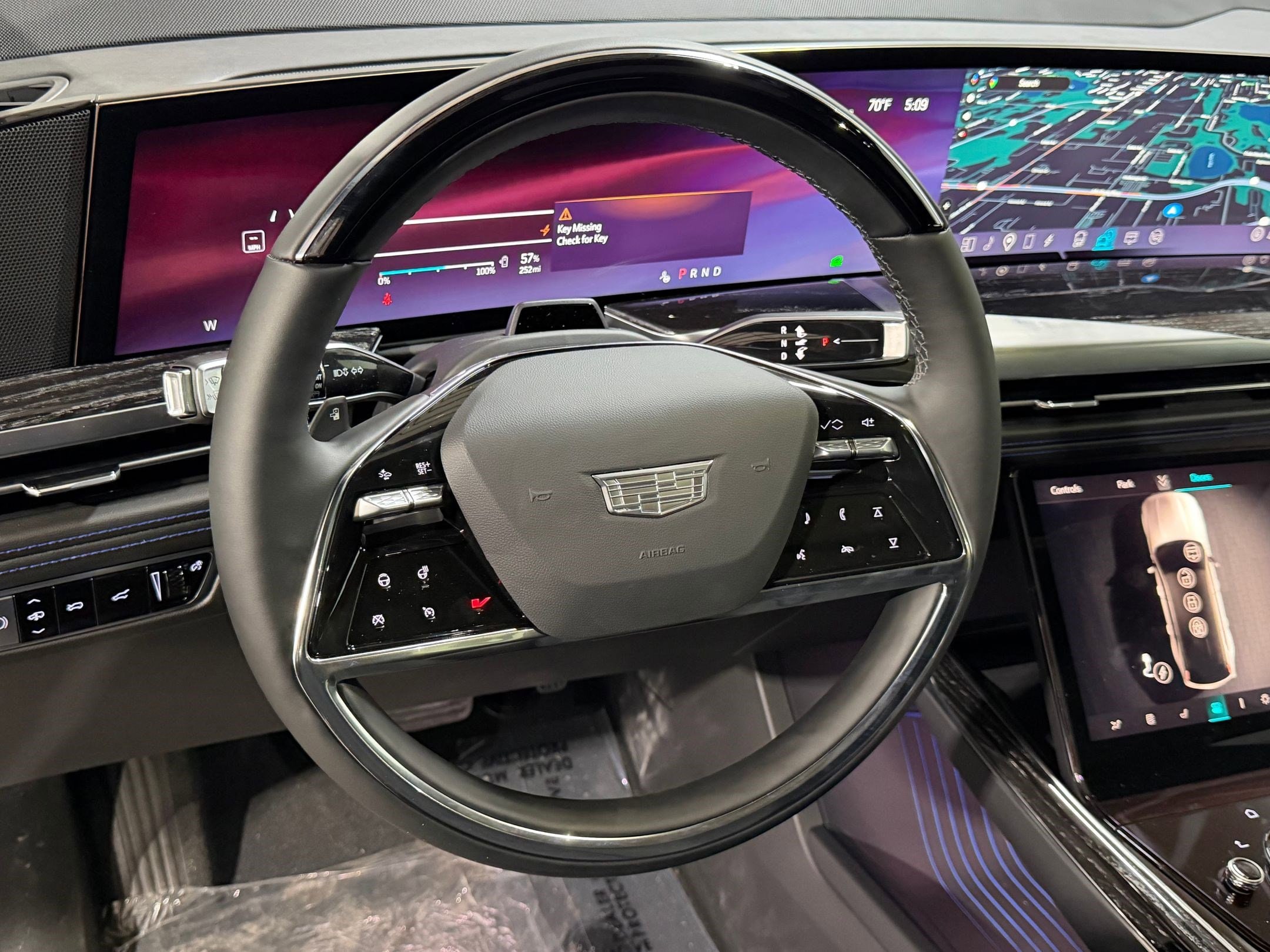 2026 Cadillac Escalade IQL Luxury - Photo 15