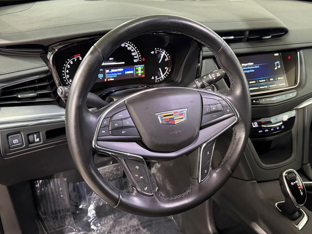 Used 2019 CADILLAC XT5 Luxury FWD SUV