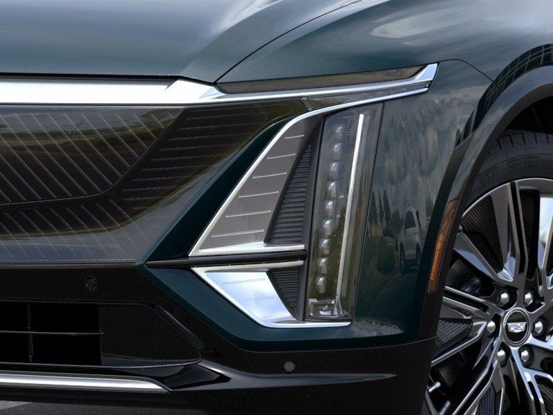 2027 Cadillac LYRIQ Signature Luxury - Photo 7