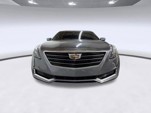 CT6 Luxury AWD Car