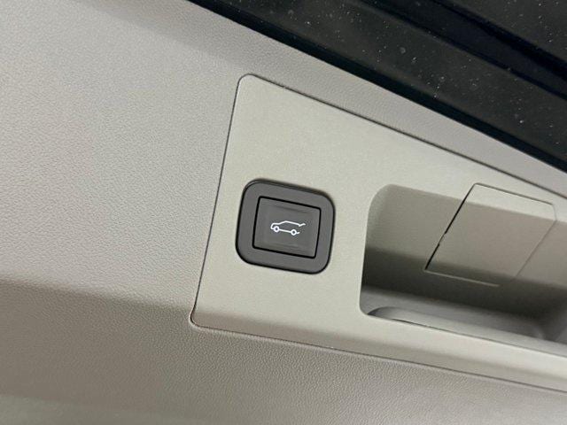 2026 Cadillac XT5 Premium Luxury - Photo 26
