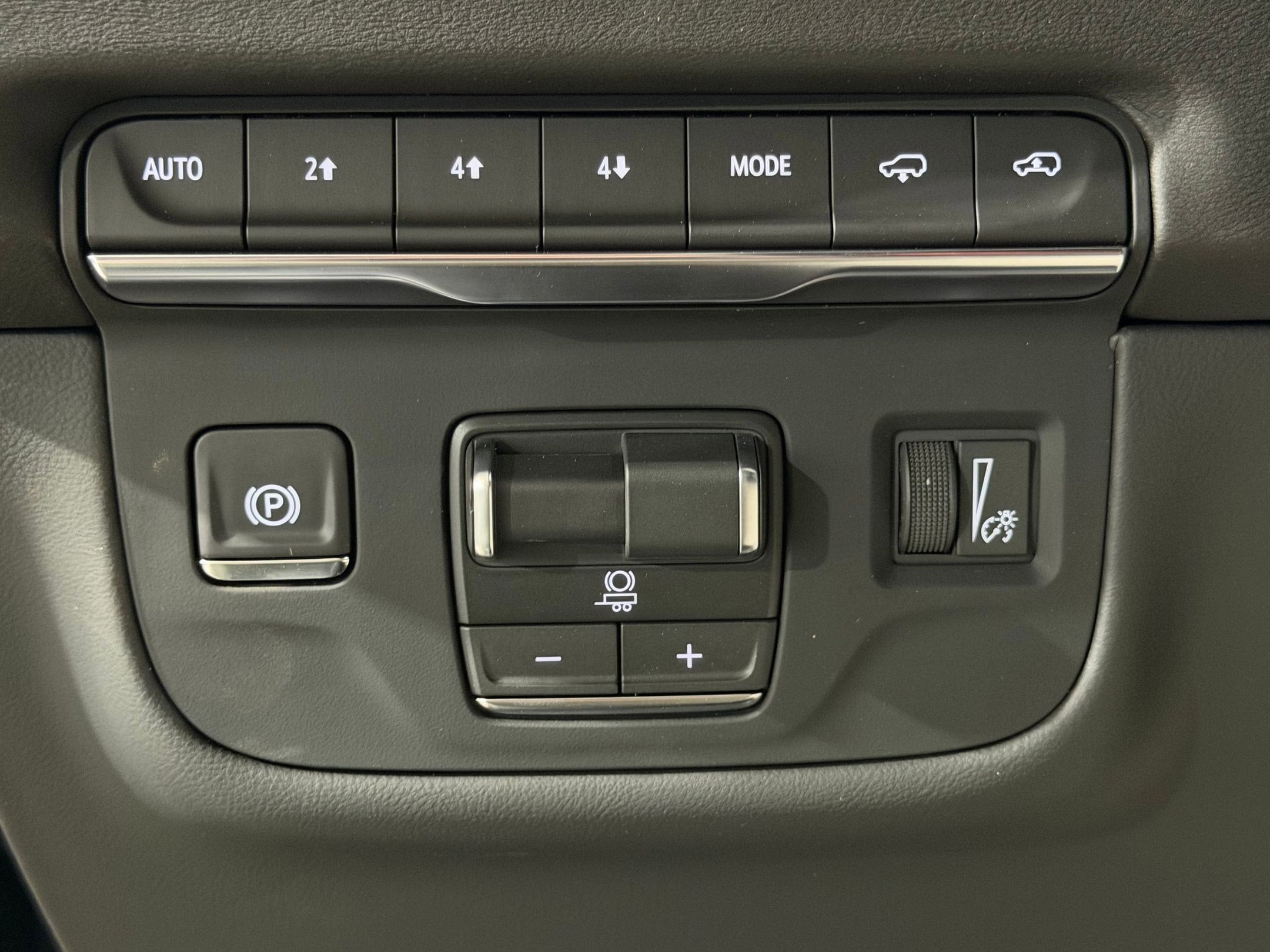 2026 Cadillac Escalade Luxury - Photo 18