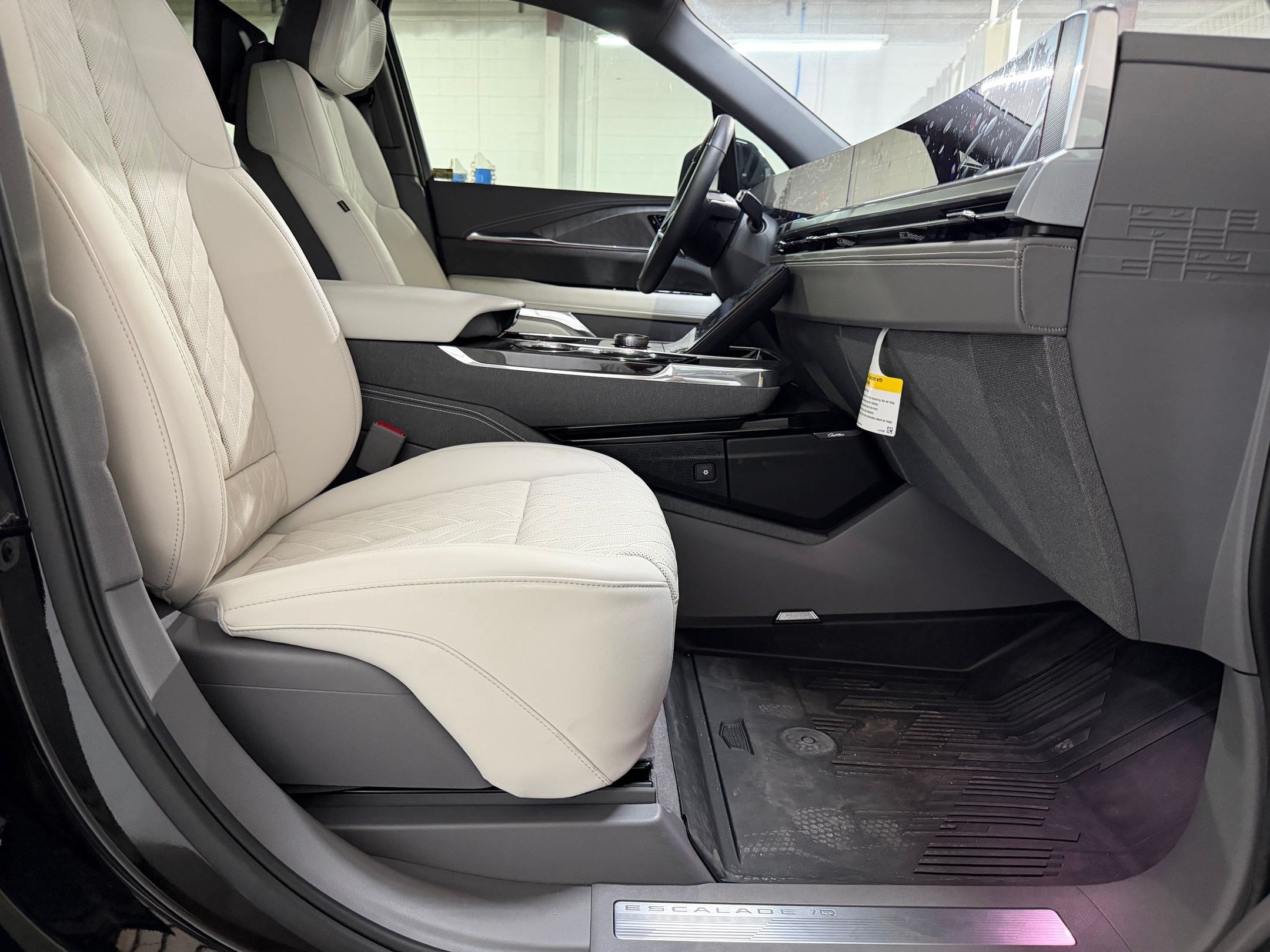 2026 Cadillac Escalade IQ Sport - Photo 27