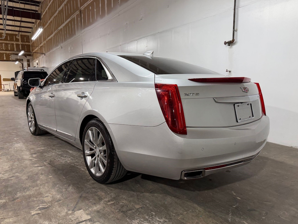 Used 2016 CADILLAC XTS Luxury Collection Car