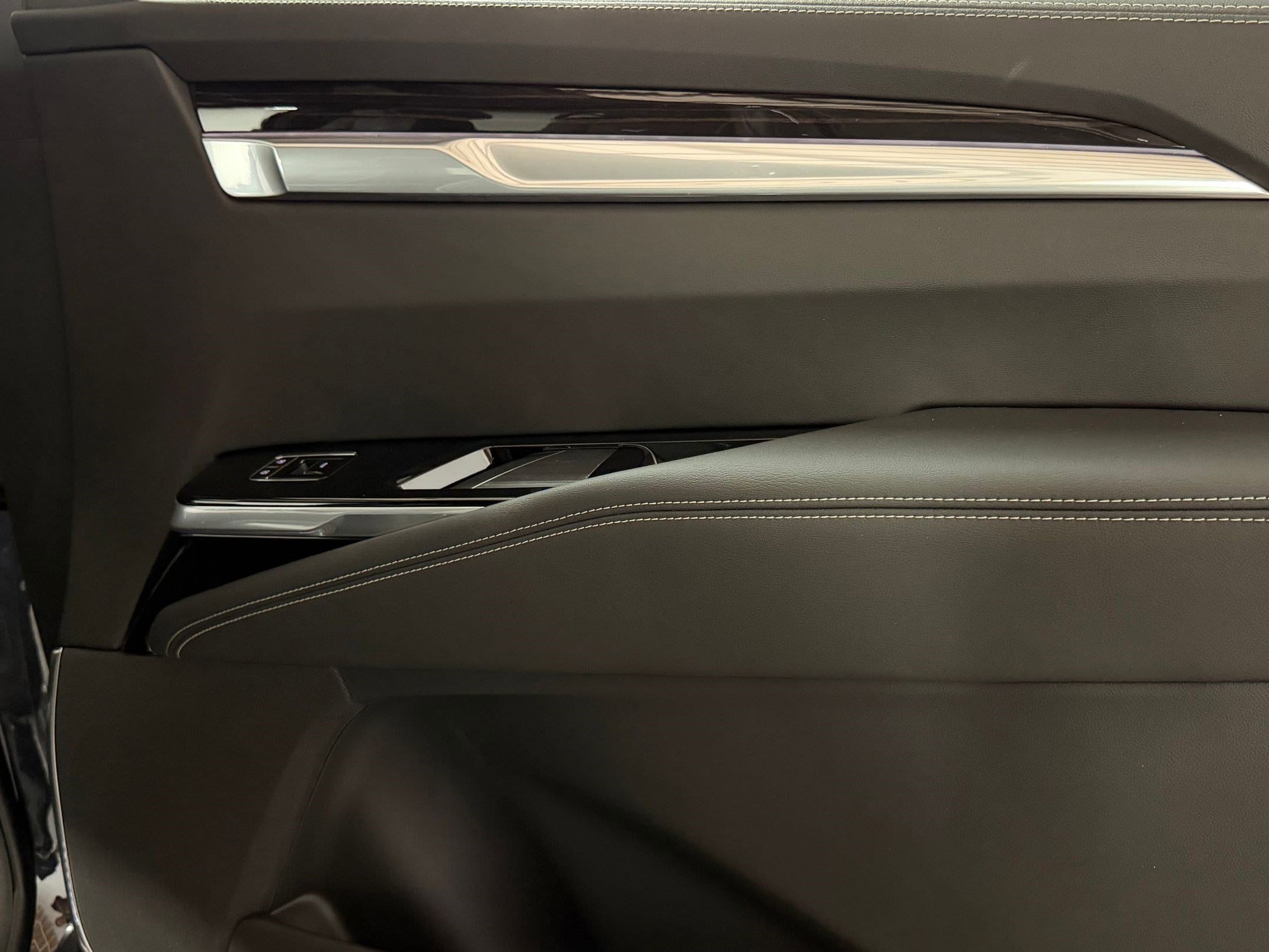 2026 Cadillac Escalade Luxury - Photo 55