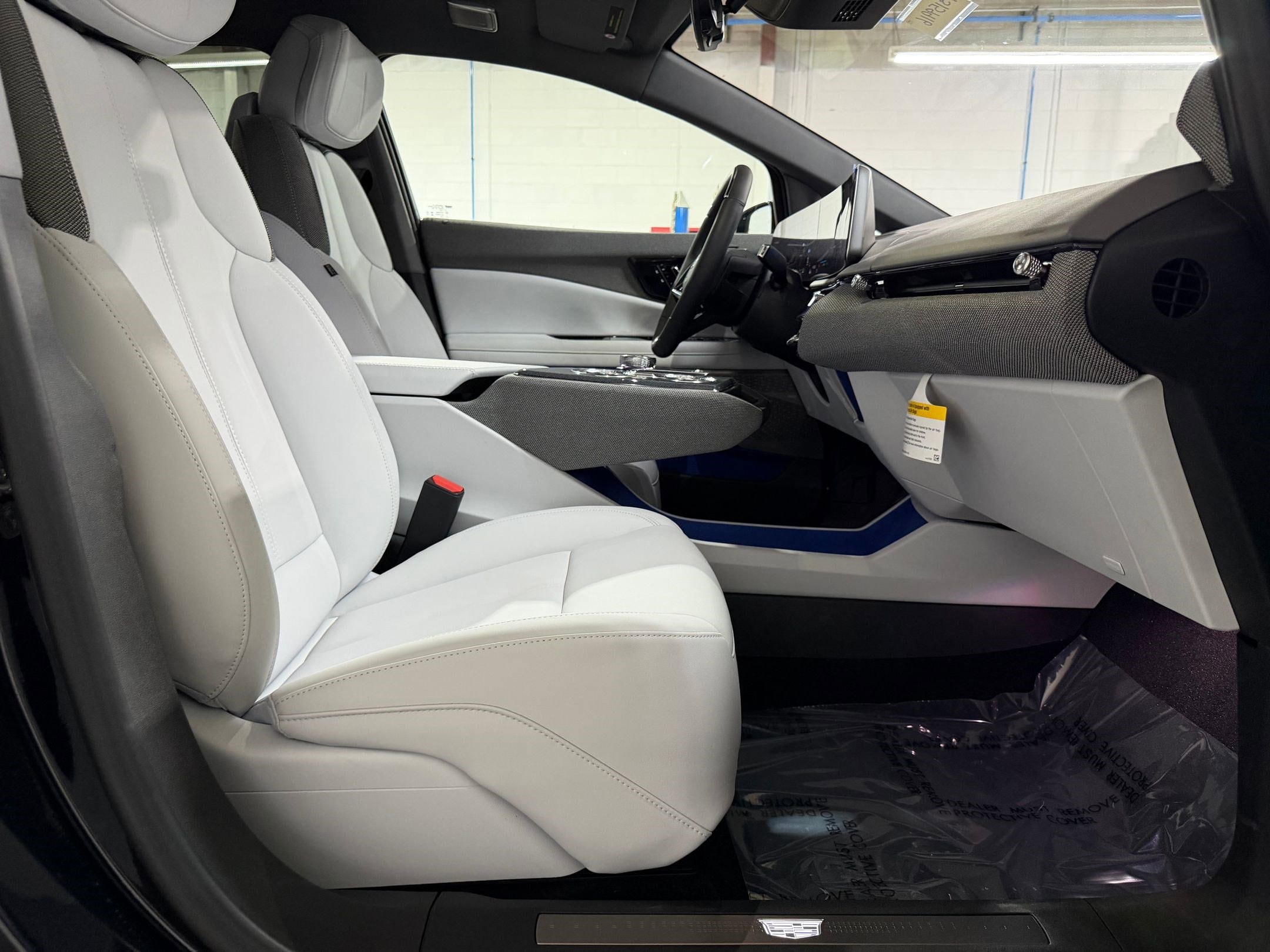 2026 Cadillac OPTIQ Sport - Photo 48