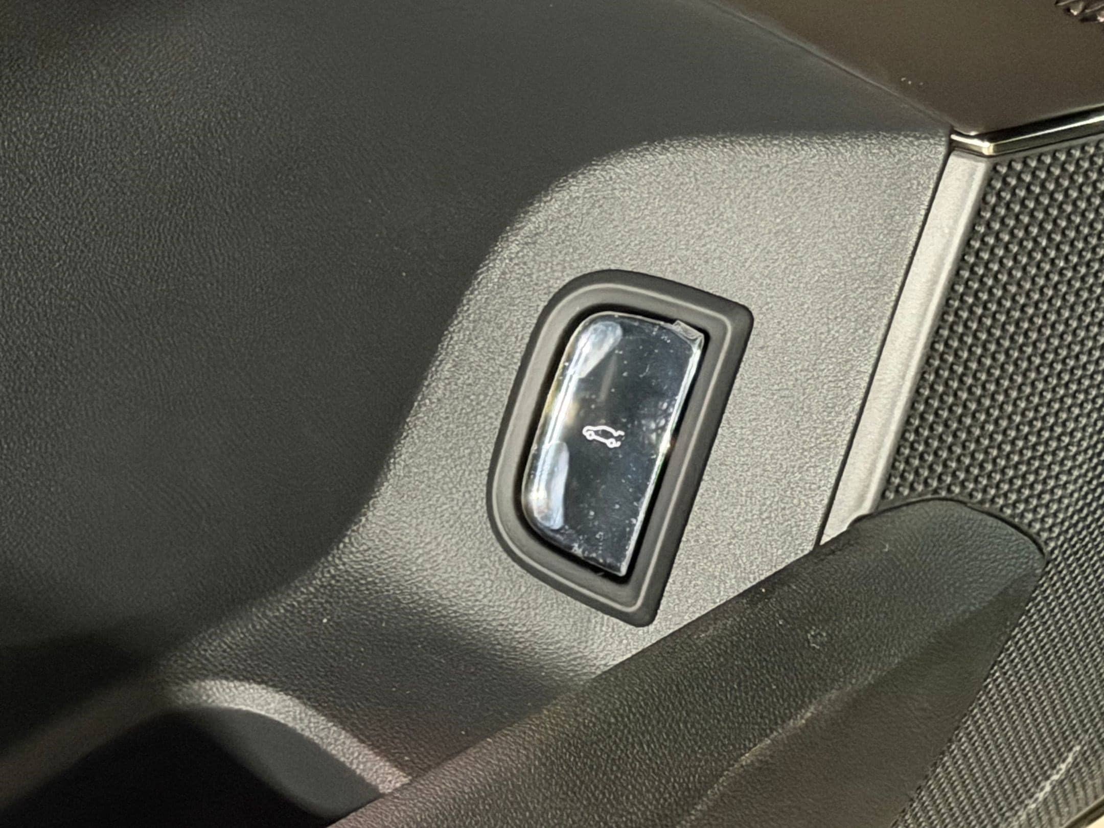 2027 Cadillac LYRIQ Sport - Photo 19