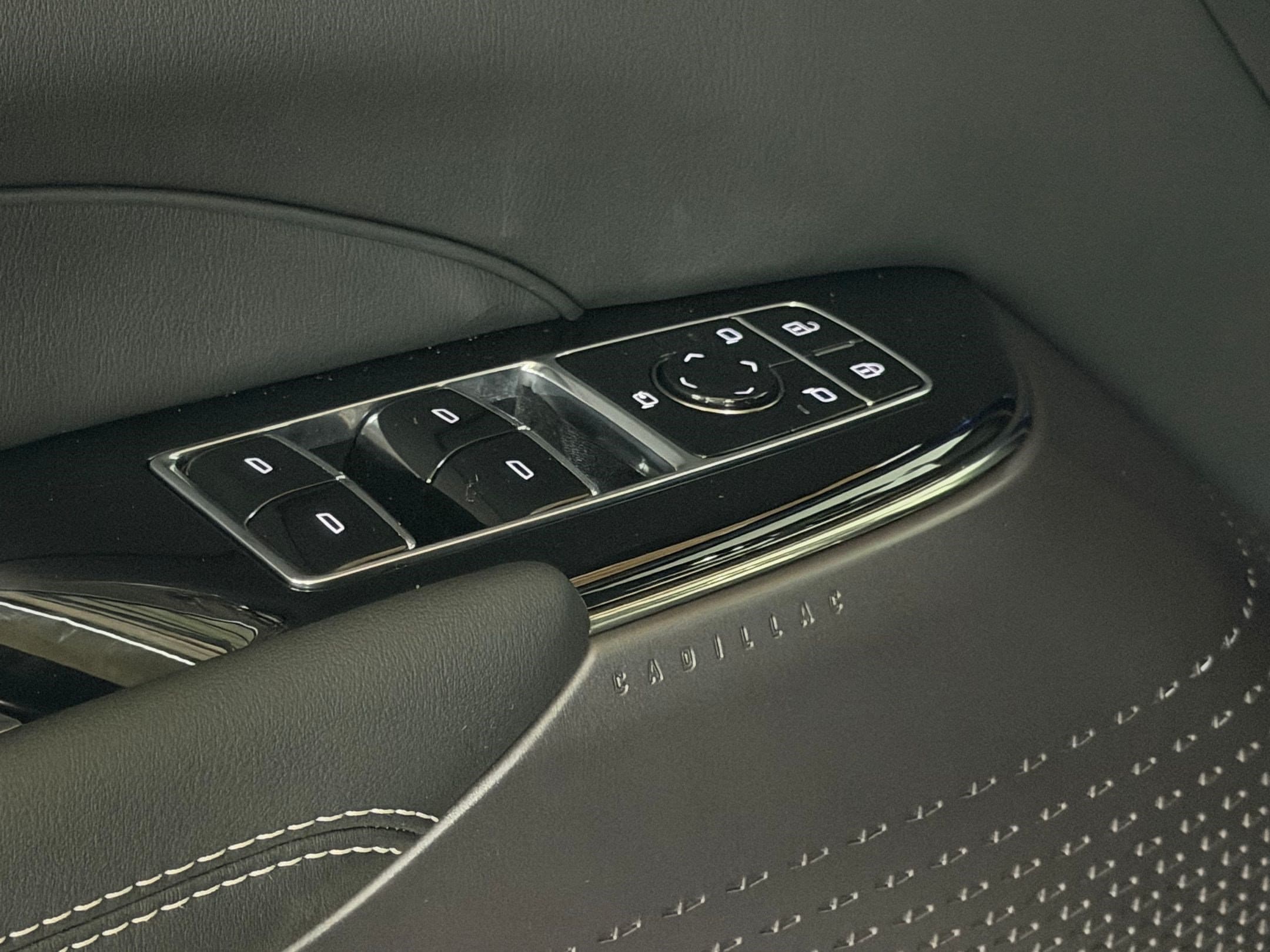 2026 Cadillac LYRIQ Sport - Photo 38