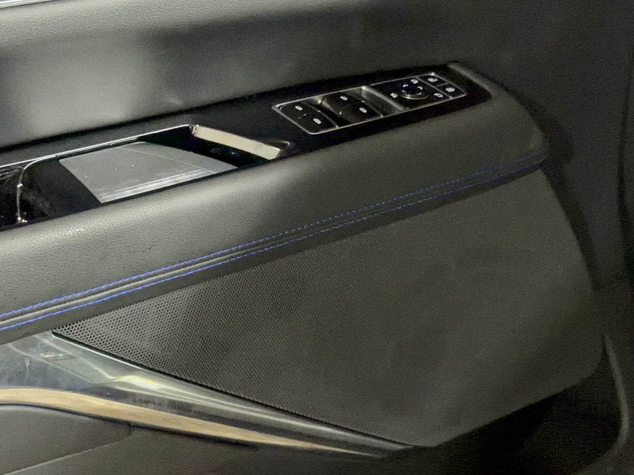 2026 Cadillac Escalade IQL Sport - Photo 15